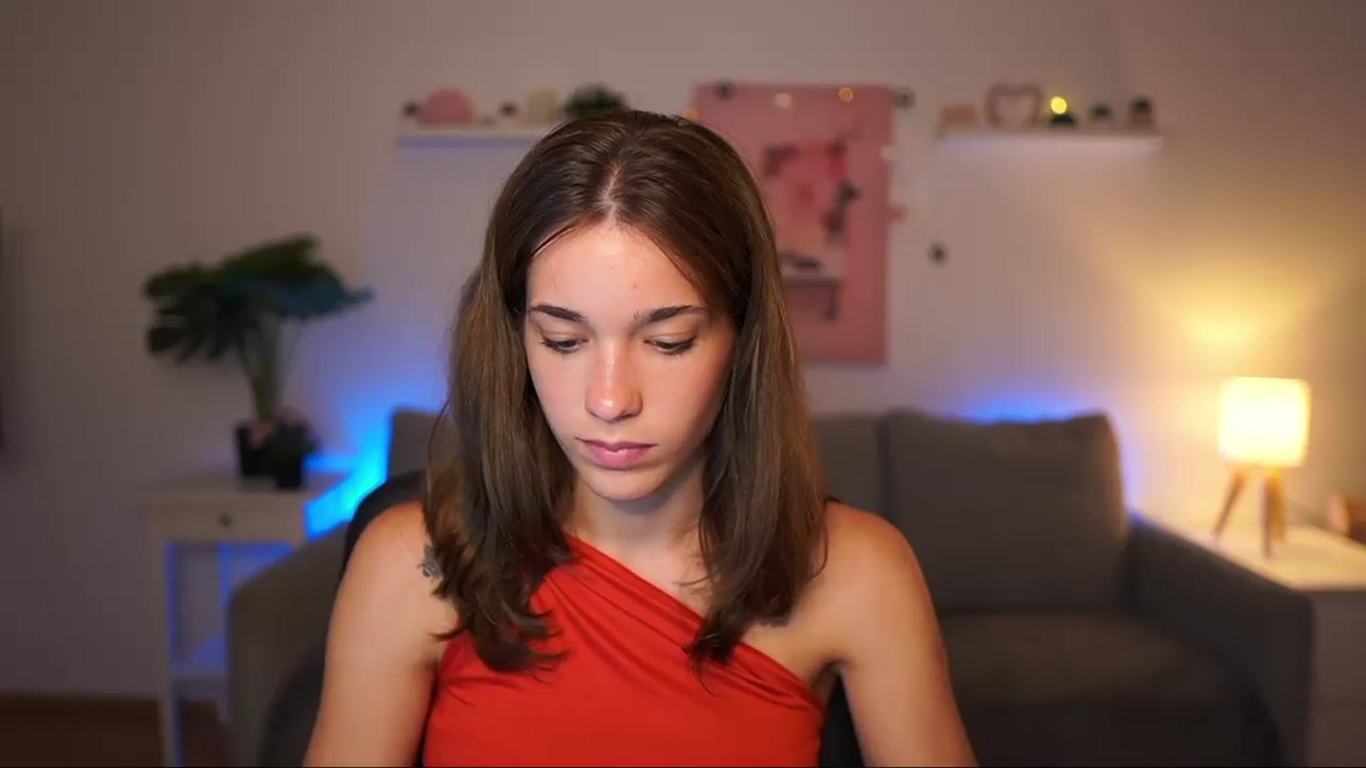 Gallery image thumbnail from Kissiecat's myfreecams stream on, 08/07/2025, 23:02 image 12 of 20