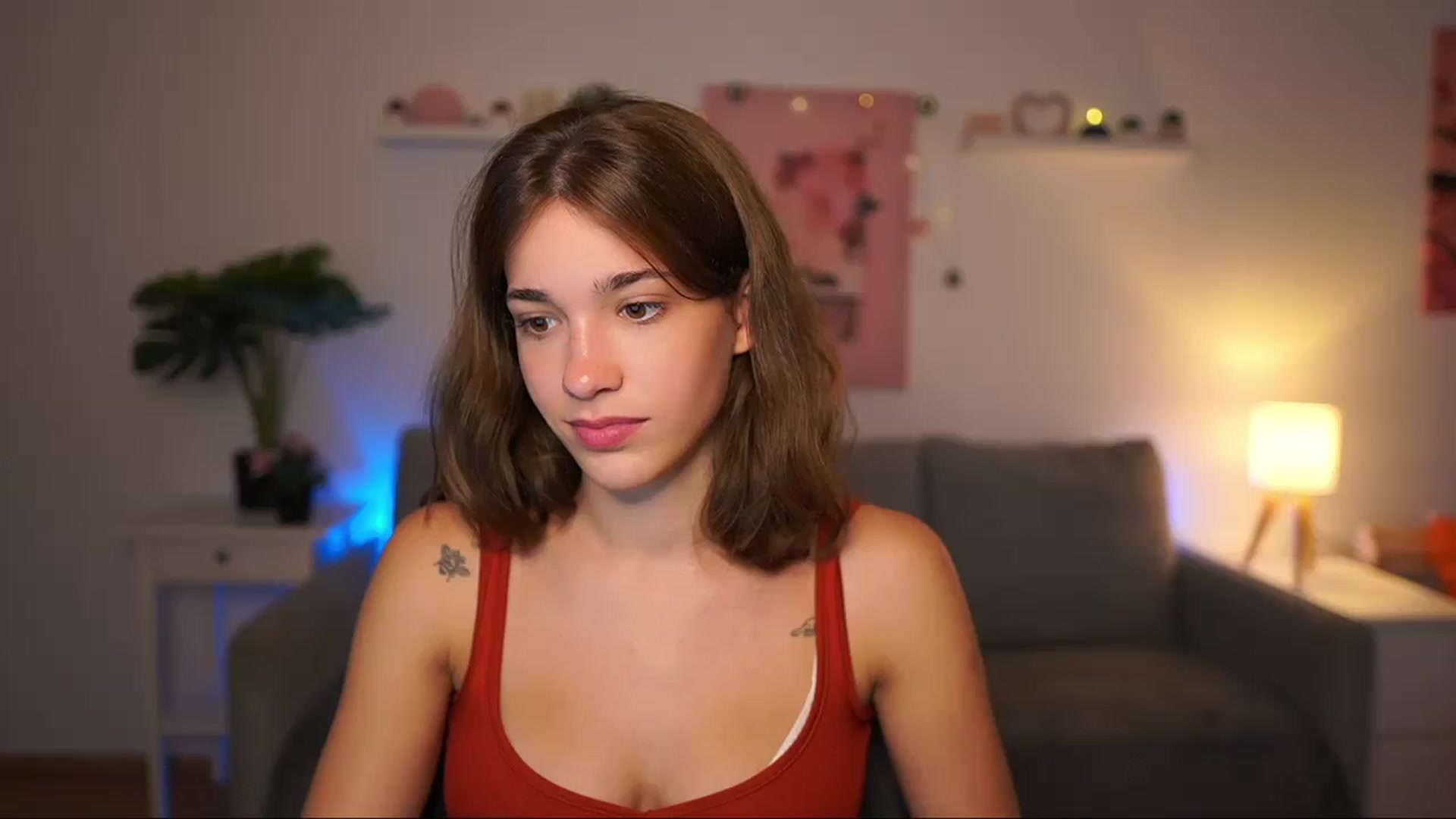 Gallery image thumbnail from Kissiecat's myfreecams stream on, 08/11/2025, 14:13 image 2 of 20