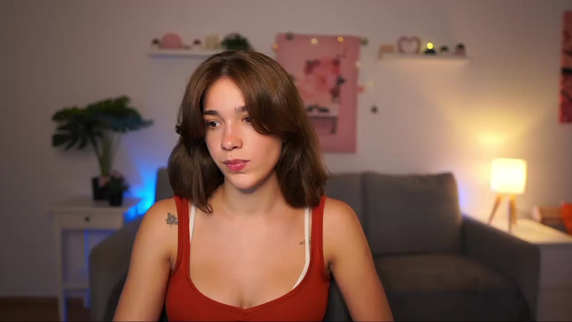 Gallery image thumbnail from Kissiecat's myfreecams stream on, 08/11/2025, 14:13 image 1 of 20