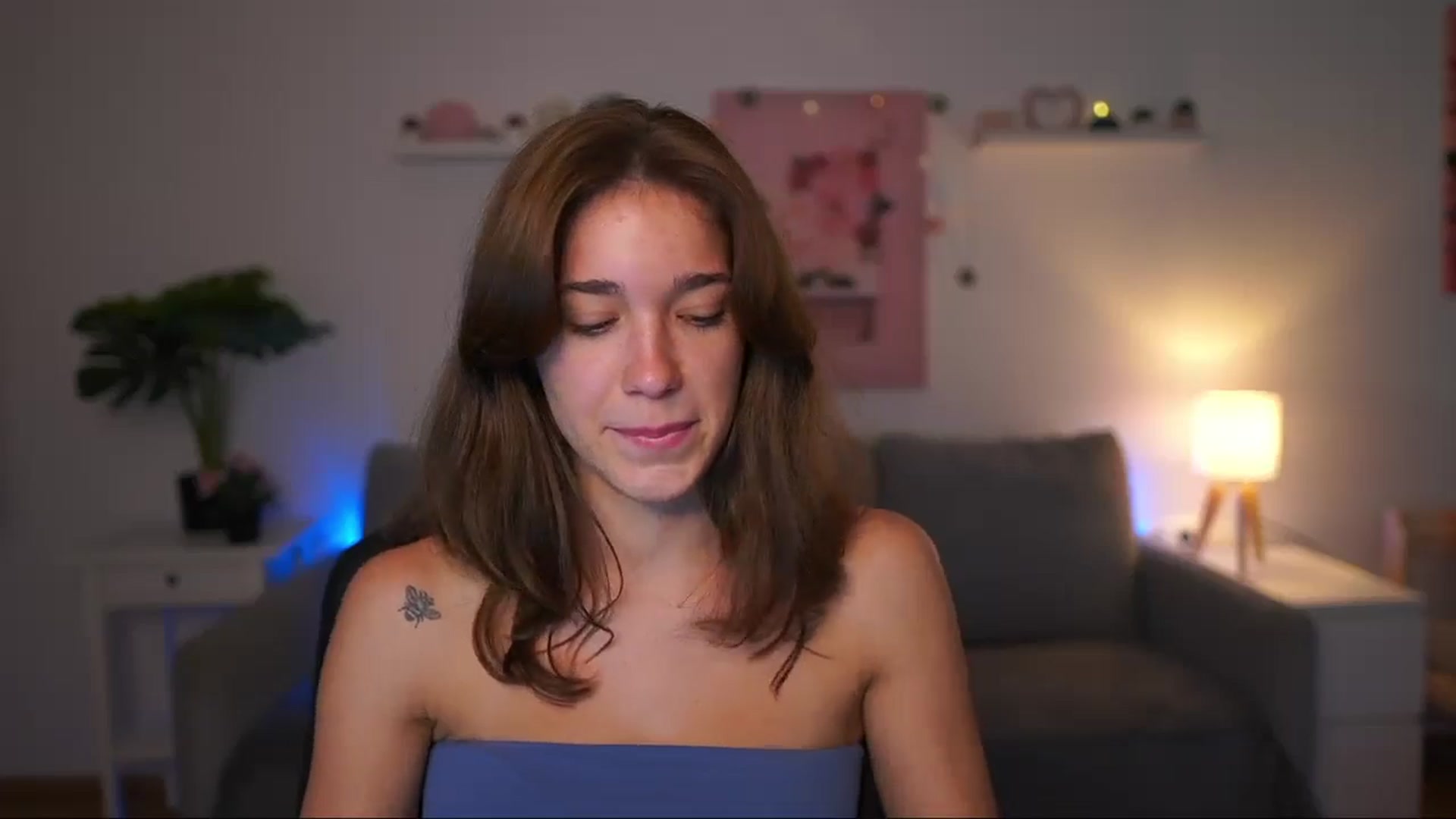 Gallery image thumbnail from Kissiecat's myfreecams stream on, 08/12/2025, 16:09 image 4 of 20
