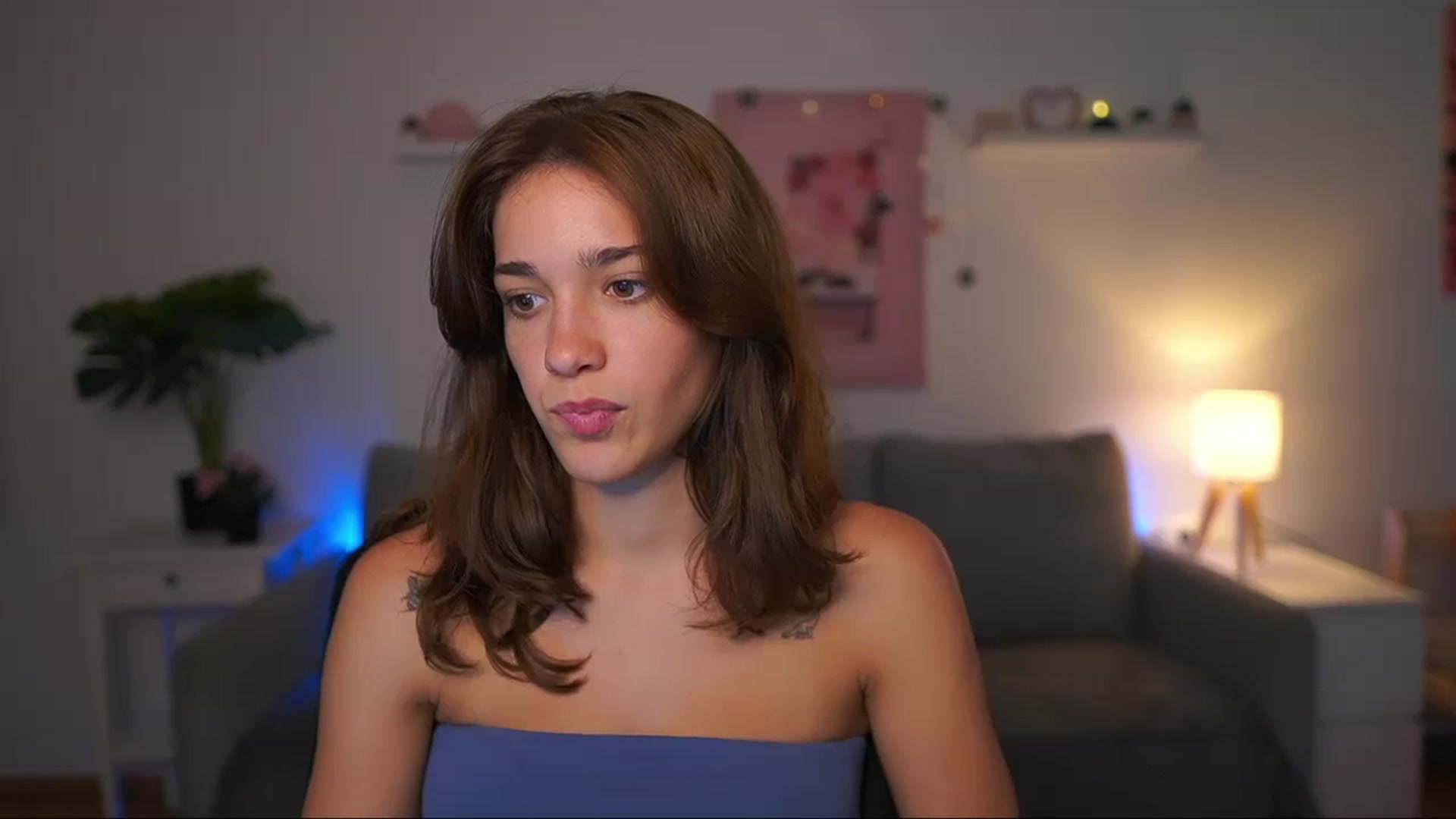Gallery image thumbnail from Kissiecat's myfreecams stream on, 08/12/2025, 16:09 image 12 of 20