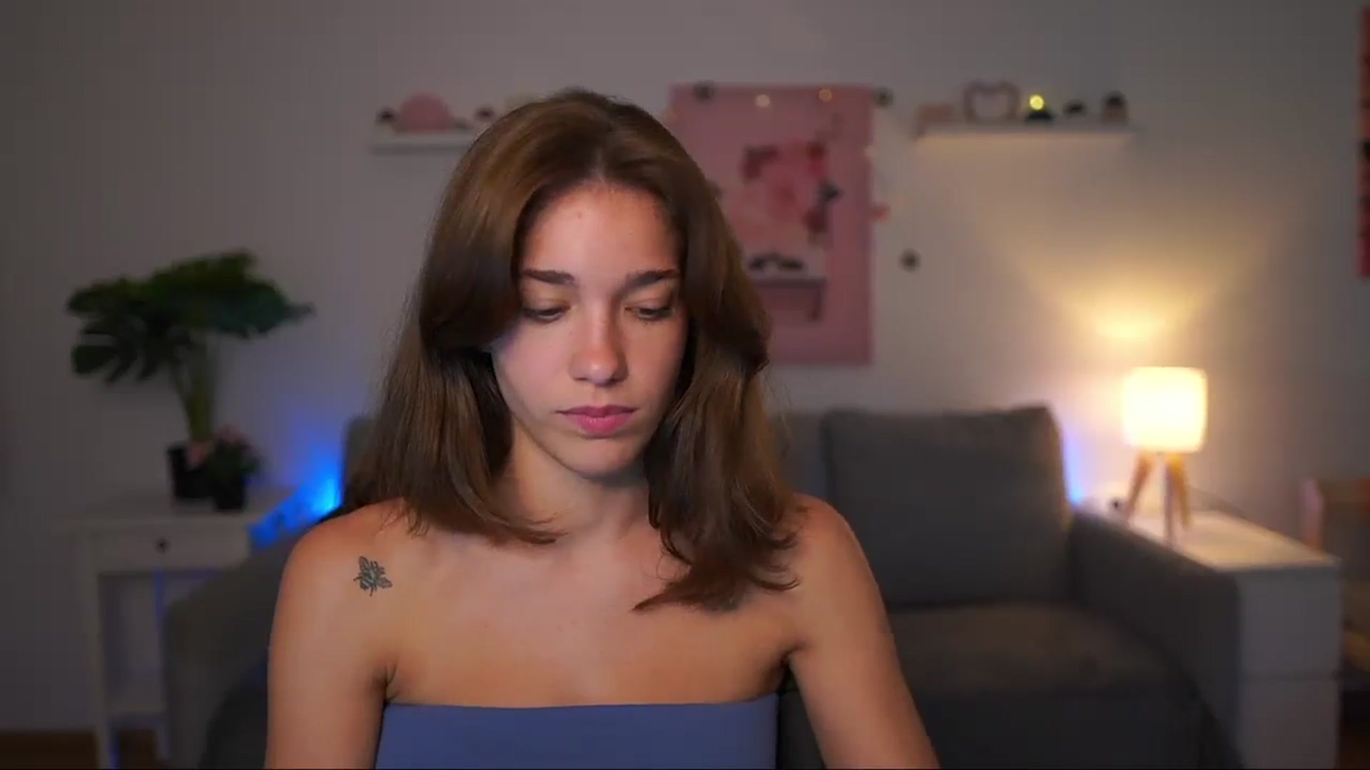 Gallery image thumbnail from Kissiecat's myfreecams stream on, 08/12/2025, 16:09 image 2 of 20