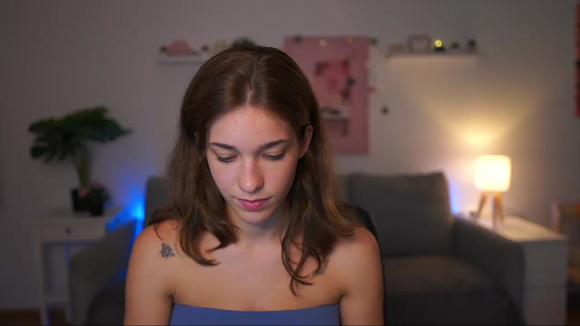 Gallery image thumbnail from Kissiecat's myfreecams stream on, 08/12/2025, 17:26 image 8 of 20