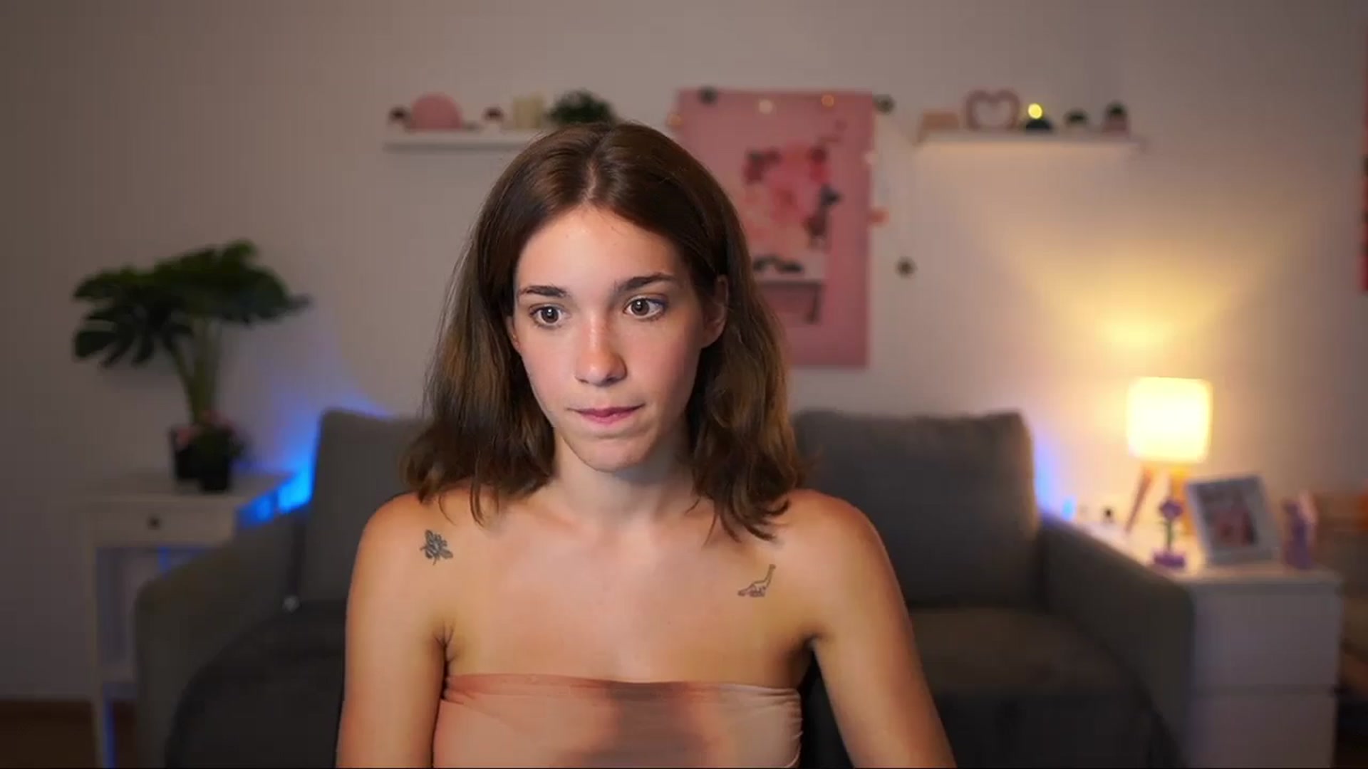 Gallery image thumbnail from Kissiecat's myfreecams stream on, 08/13/2025, 14:03 image 5 of 20