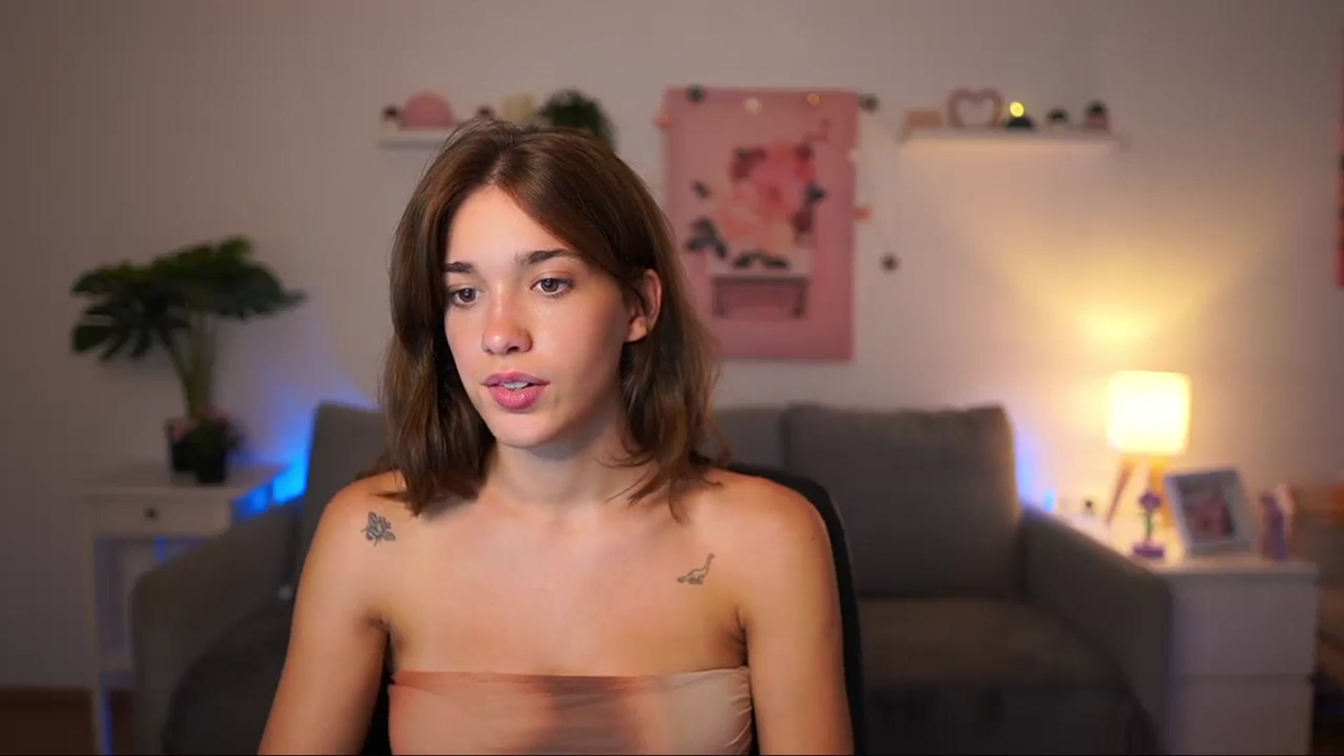 Gallery image thumbnail from Kissiecat's myfreecams stream on, 08/13/2025, 15:06 image 13 of 20