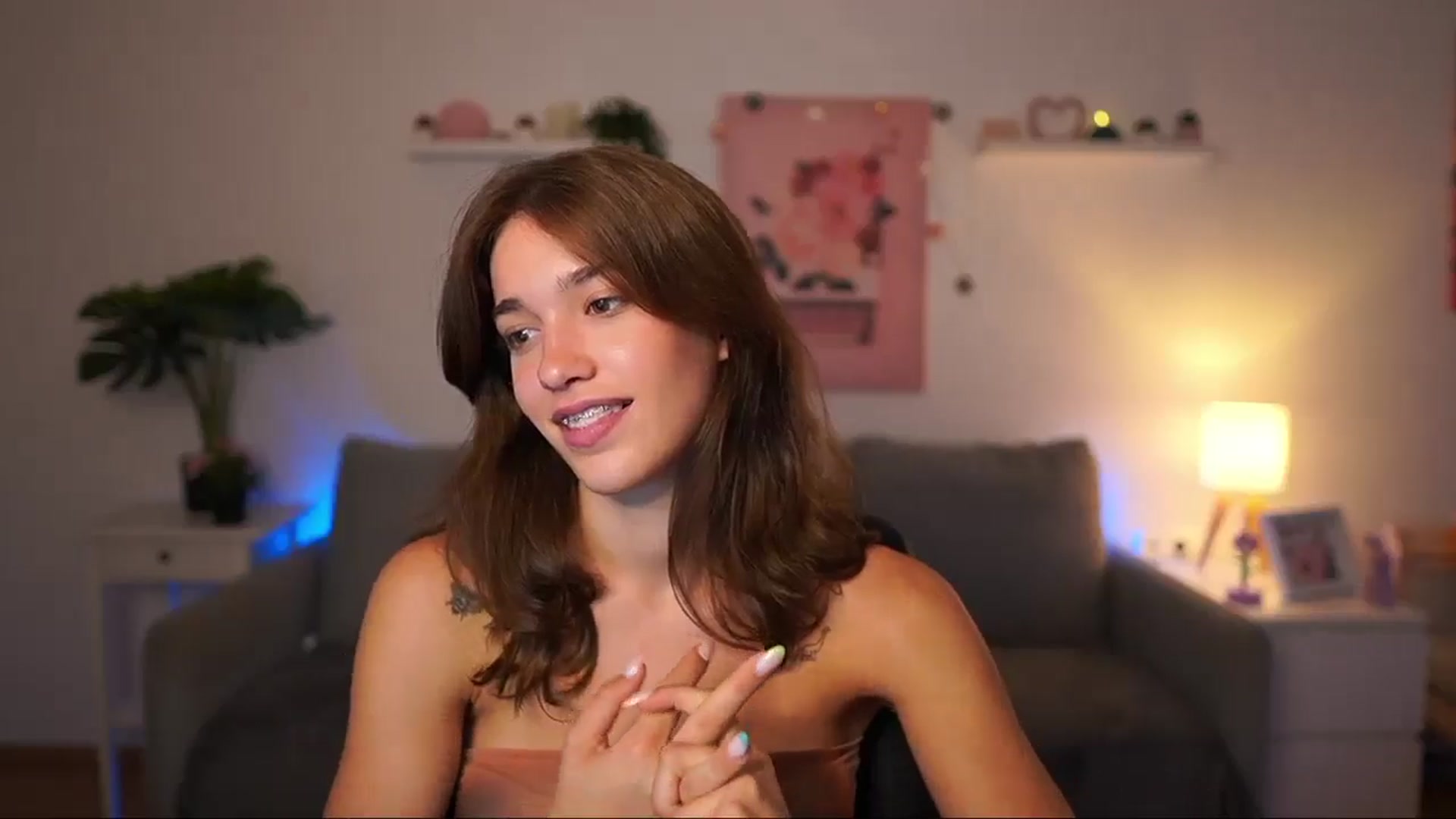 Gallery image thumbnail from Kissiecat's myfreecams stream on, 08/13/2025, 16:11 image 20 of 20