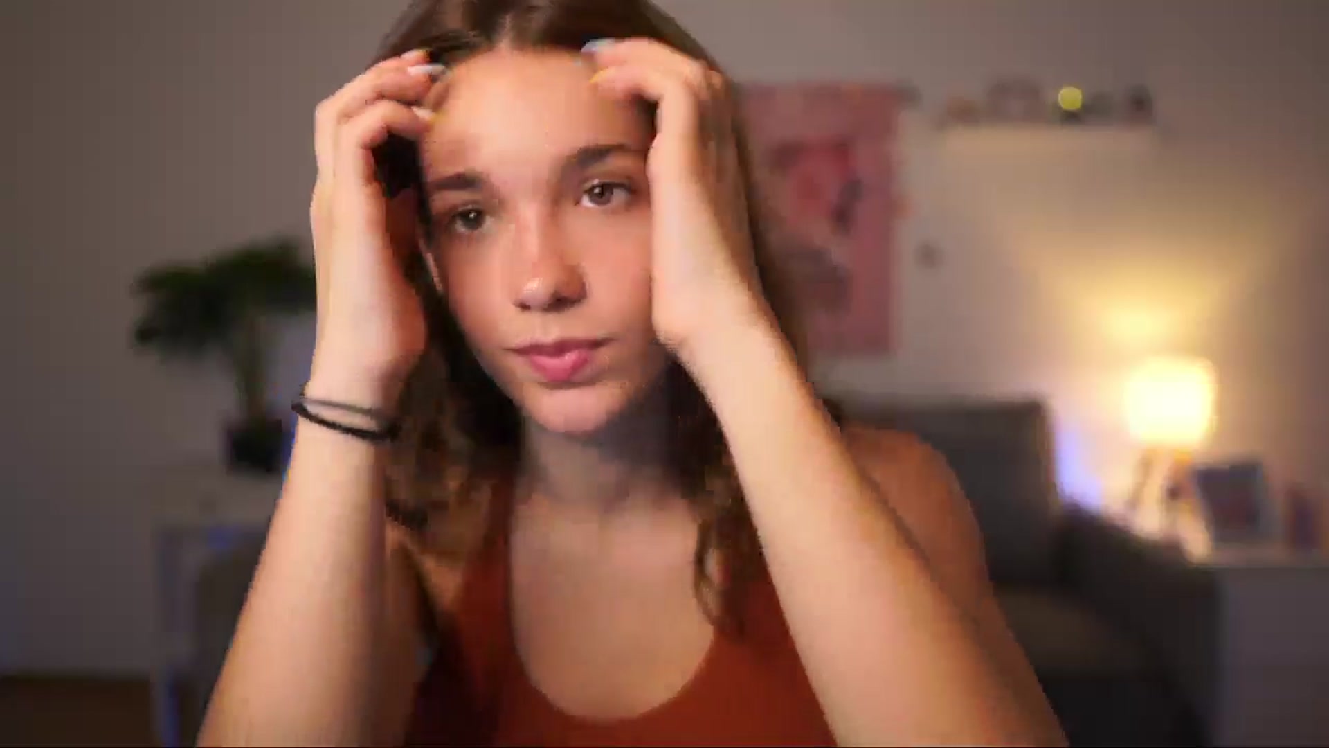 Gallery image thumbnail from Kissiecat's myfreecams stream on, 08/15/2025, 13:24 image 12 of 20