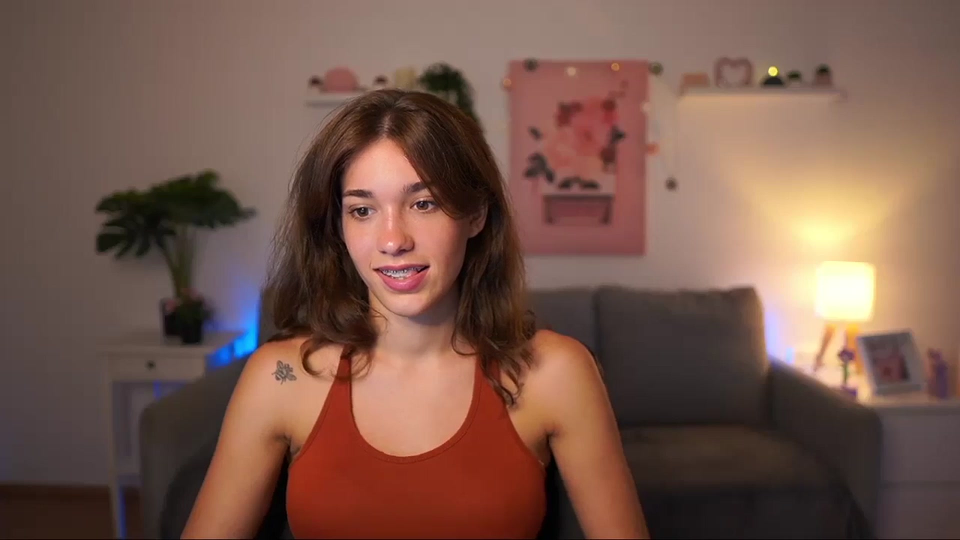 Gallery image thumbnail from Kissiecat's myfreecams stream on, 08/15/2025, 13:24 image 19 of 20
