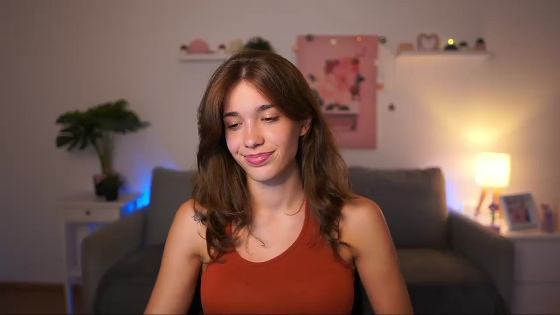Gallery image thumbnail from Kissiecat's myfreecams stream on, 08/15/2025, 15:20 image 17 of 20