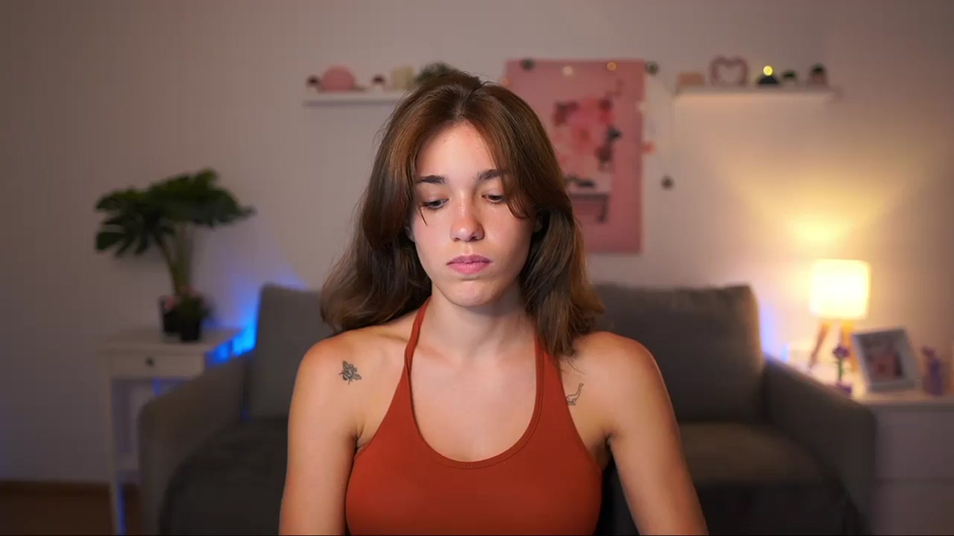 Gallery image thumbnail from Kissiecat's myfreecams stream on, 08/15/2025, 17:05 image 1 of 20