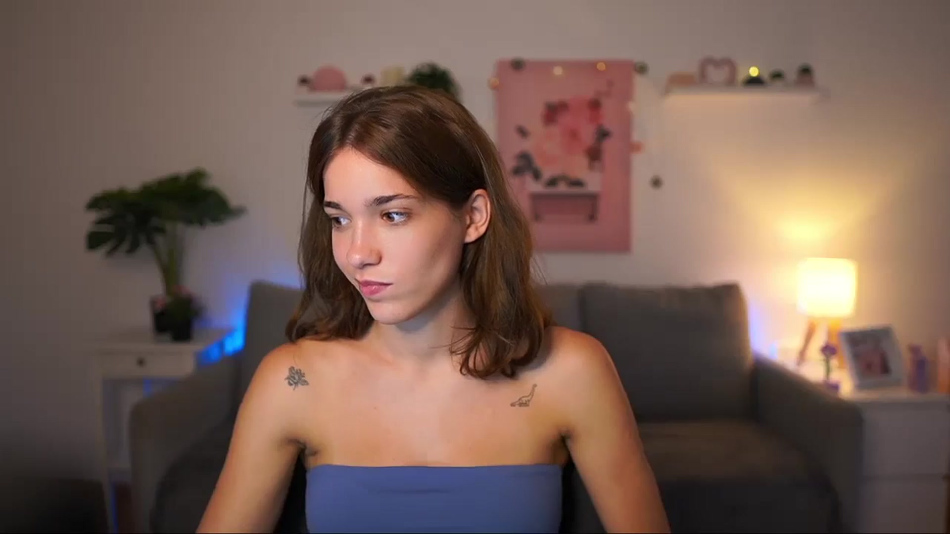 Gallery image thumbnail from Kissiecat's myfreecams stream on, 08/18/2025, 13:40 image 7 of 20