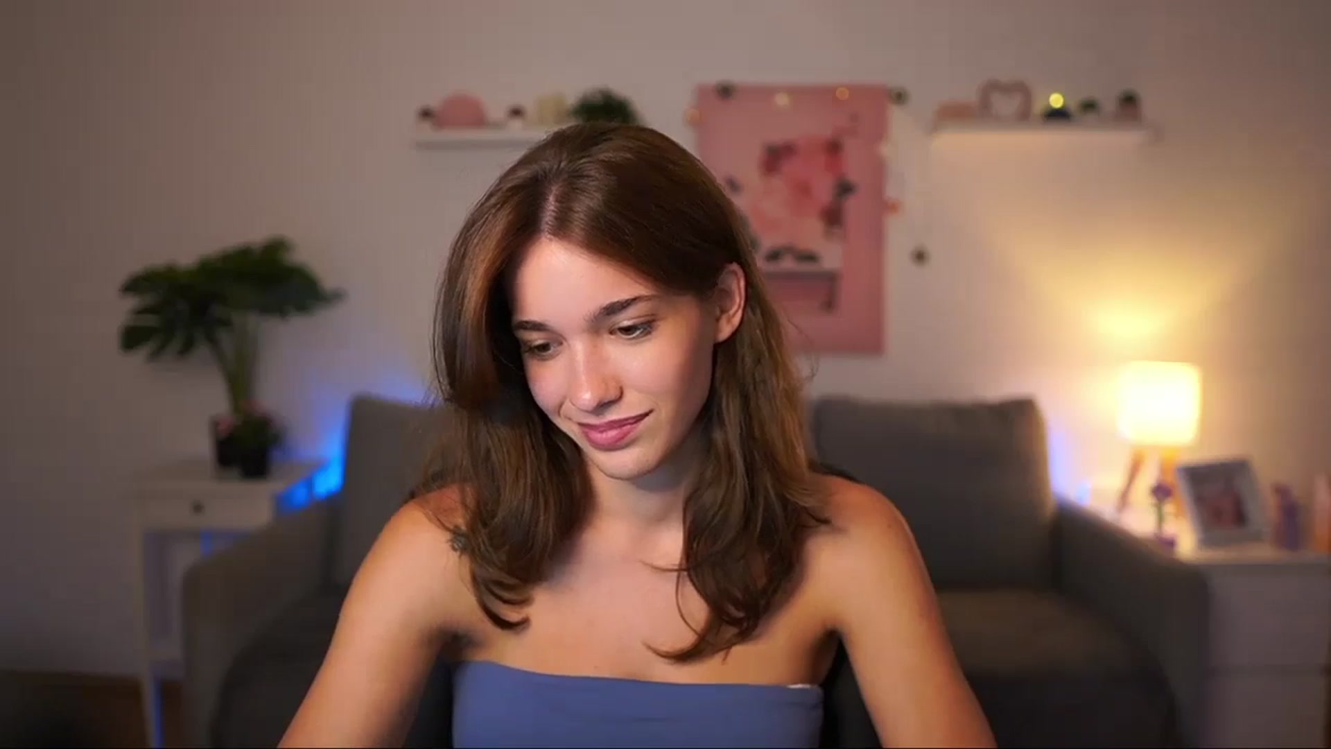 Gallery image thumbnail from Kissiecat's myfreecams stream on, 08/18/2025, 15:59 image 17 of 20