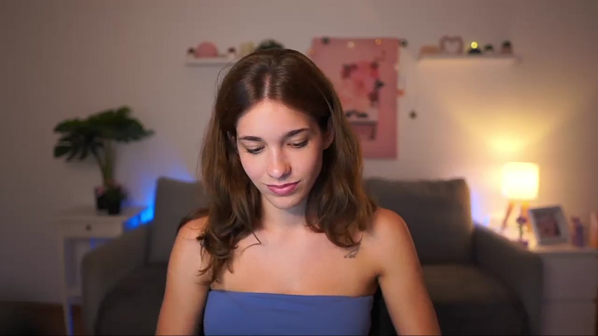 Gallery image thumbnail from Kissiecat's myfreecams stream on, 08/18/2025, 16:42 image 4 of 20
