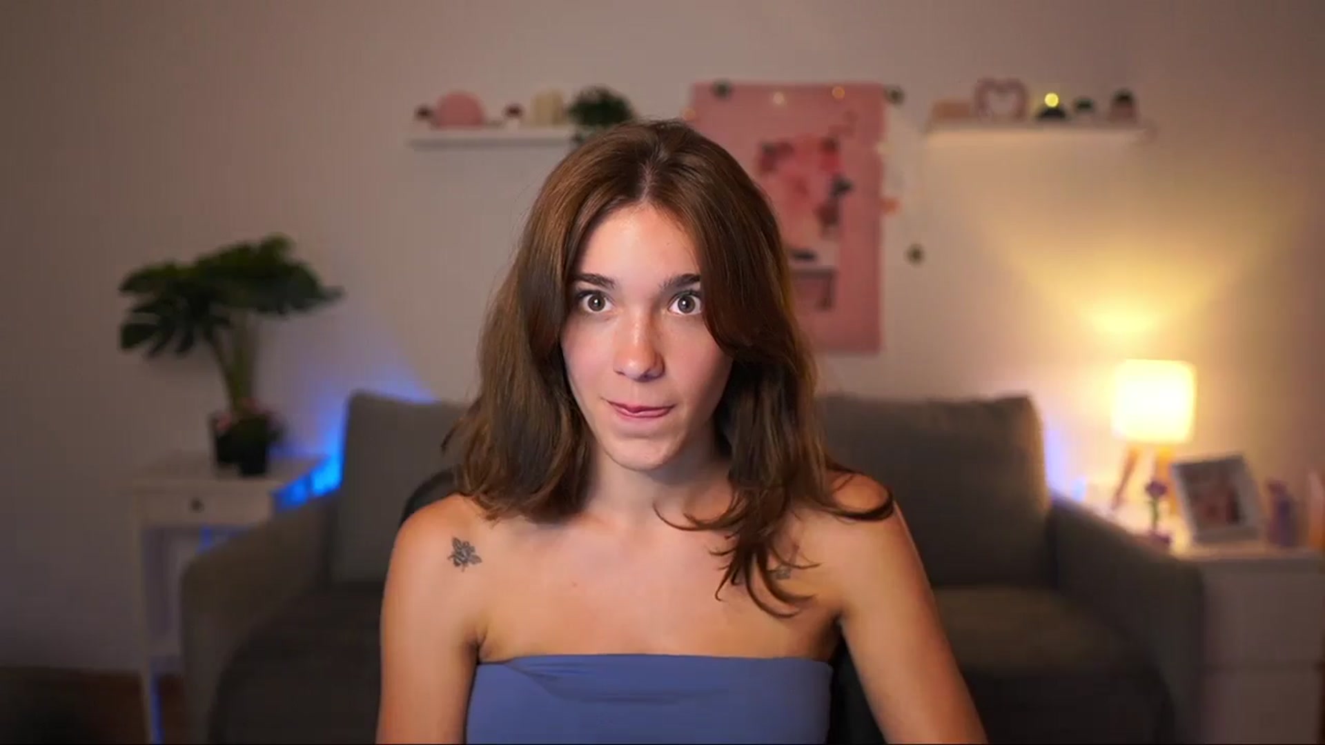 Gallery image thumbnail from Kissiecat's myfreecams stream on, 08/18/2025, 17:34 image 11 of 20