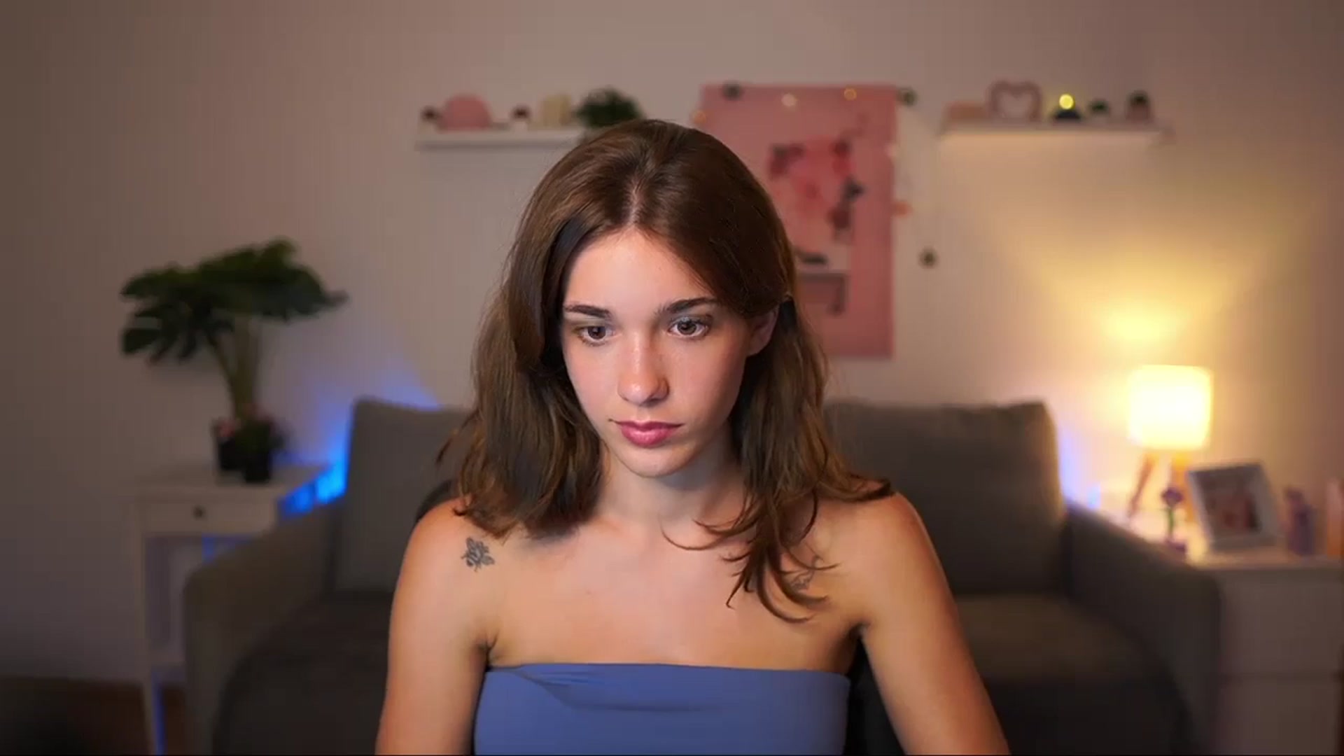 Gallery image thumbnail from Kissiecat's myfreecams stream on, 08/18/2025, 17:34 image 8 of 20
