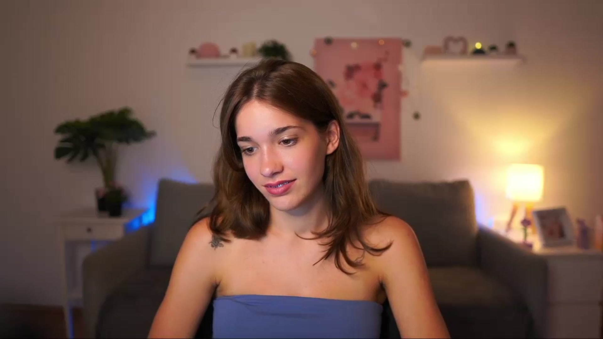 Gallery image thumbnail from Kissiecat's myfreecams stream on, 08/18/2025, 17:34 image 14 of 20