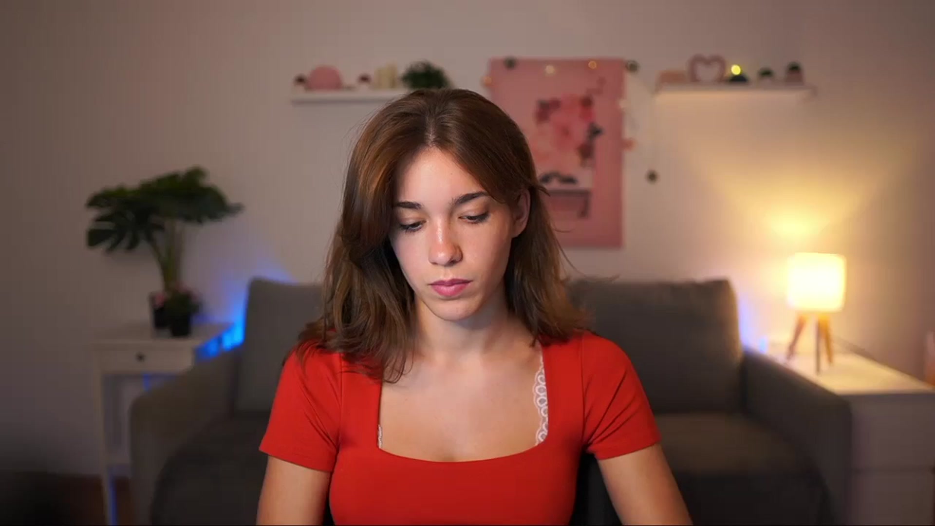 Gallery image thumbnail from Kissiecat's myfreecams stream on, 08/19/2025, 14:17 image 14 of 20