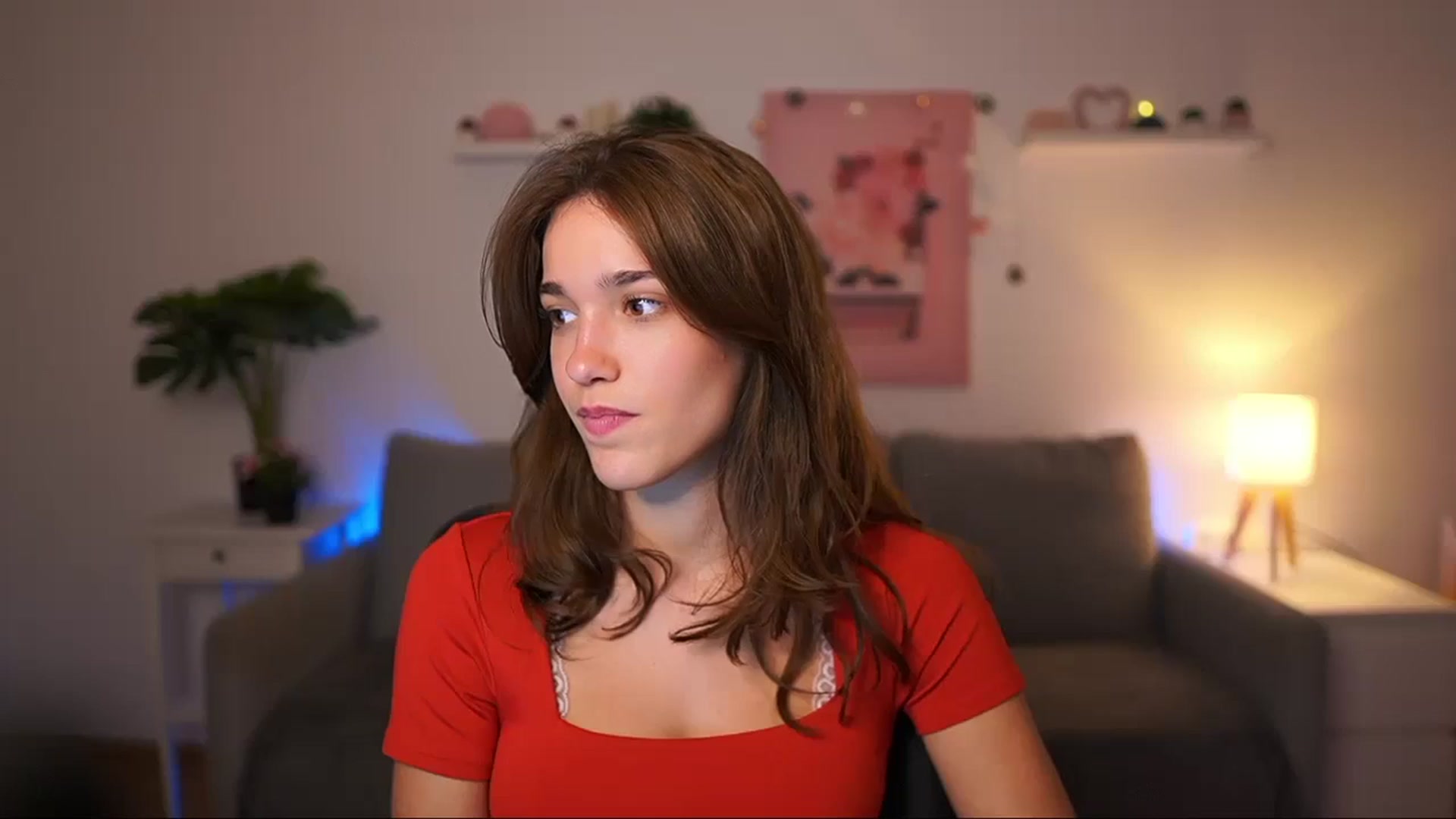 Gallery image thumbnail from Kissiecat's myfreecams stream on, 08/19/2025, 17:10 image 9 of 20
