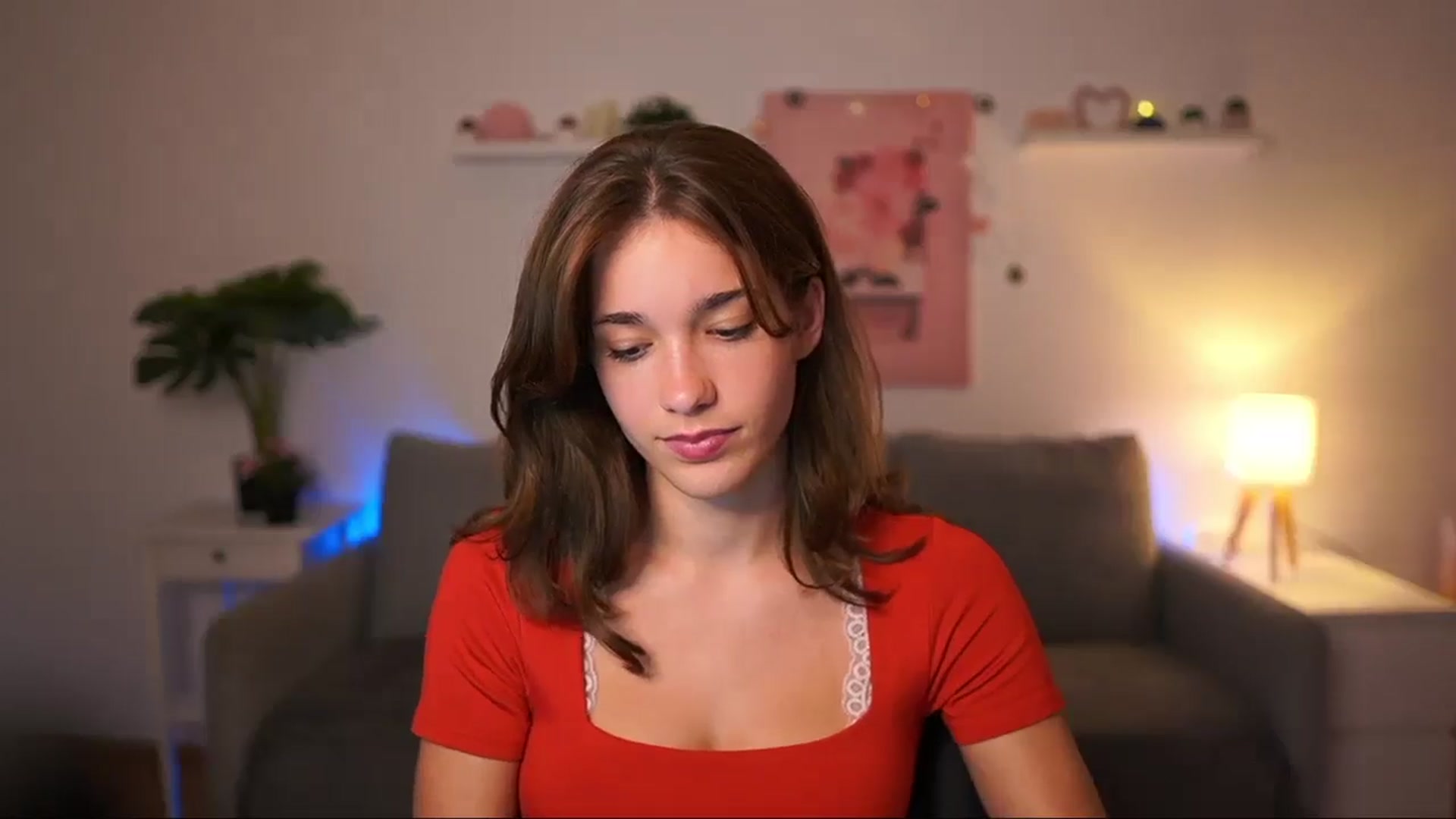 Gallery image thumbnail from Kissiecat's myfreecams stream on, 08/19/2025, 17:36 image 3 of 20