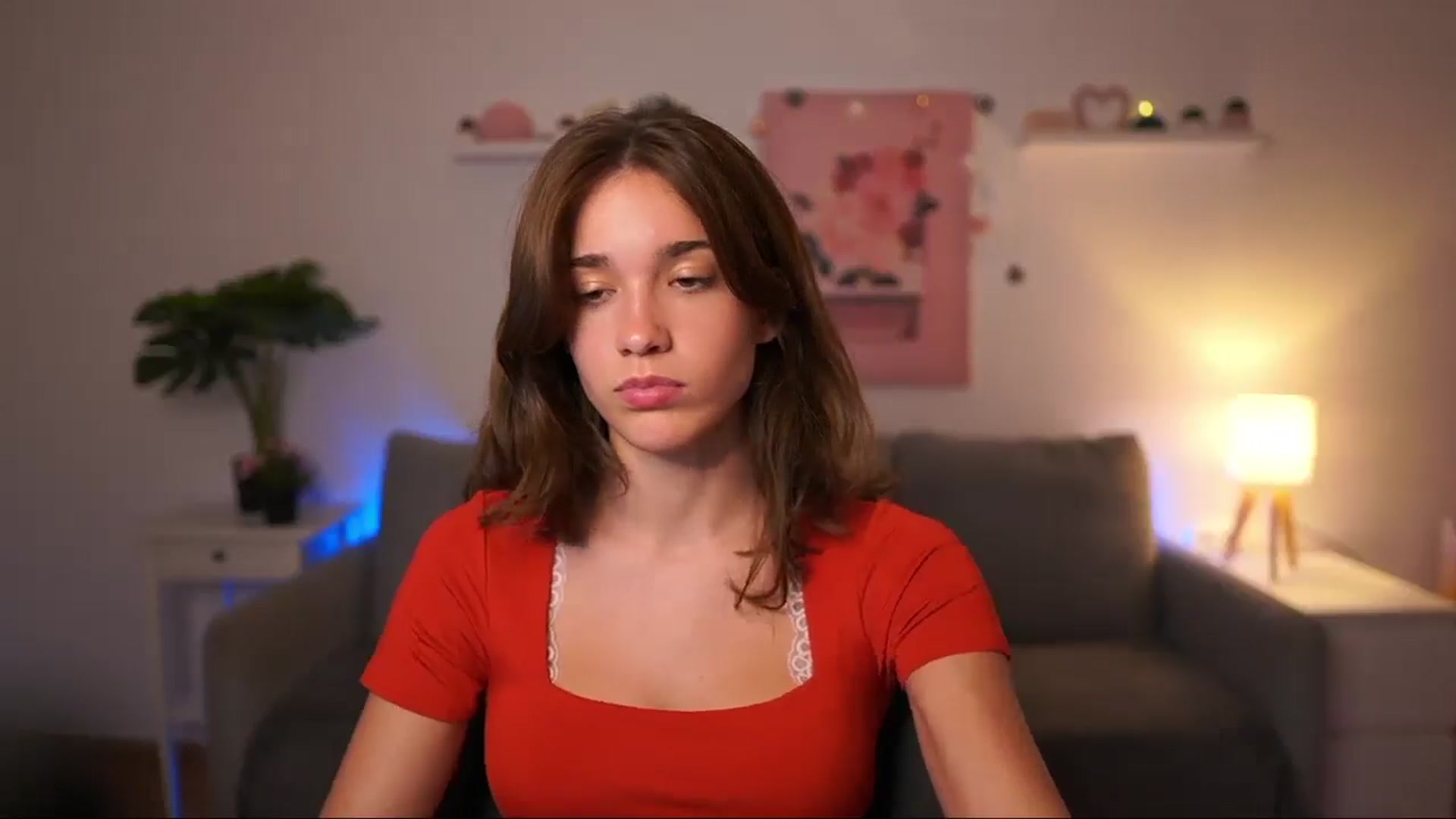 Gallery image thumbnail from Kissiecat's myfreecams stream on, 08/19/2025, 18:03 image 2 of 20