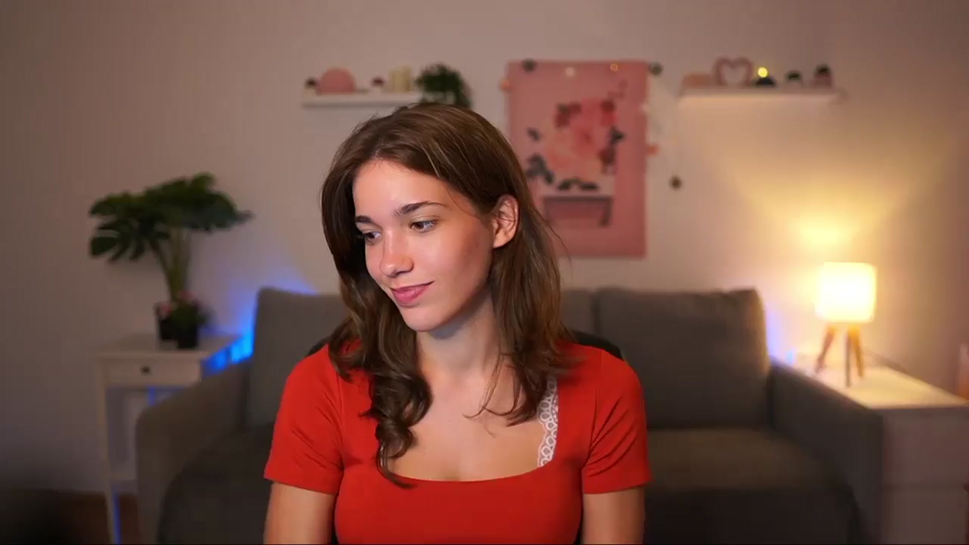 Gallery image thumbnail from Kissiecat's myfreecams stream on, 08/19/2025, 18:03 image 13 of 20