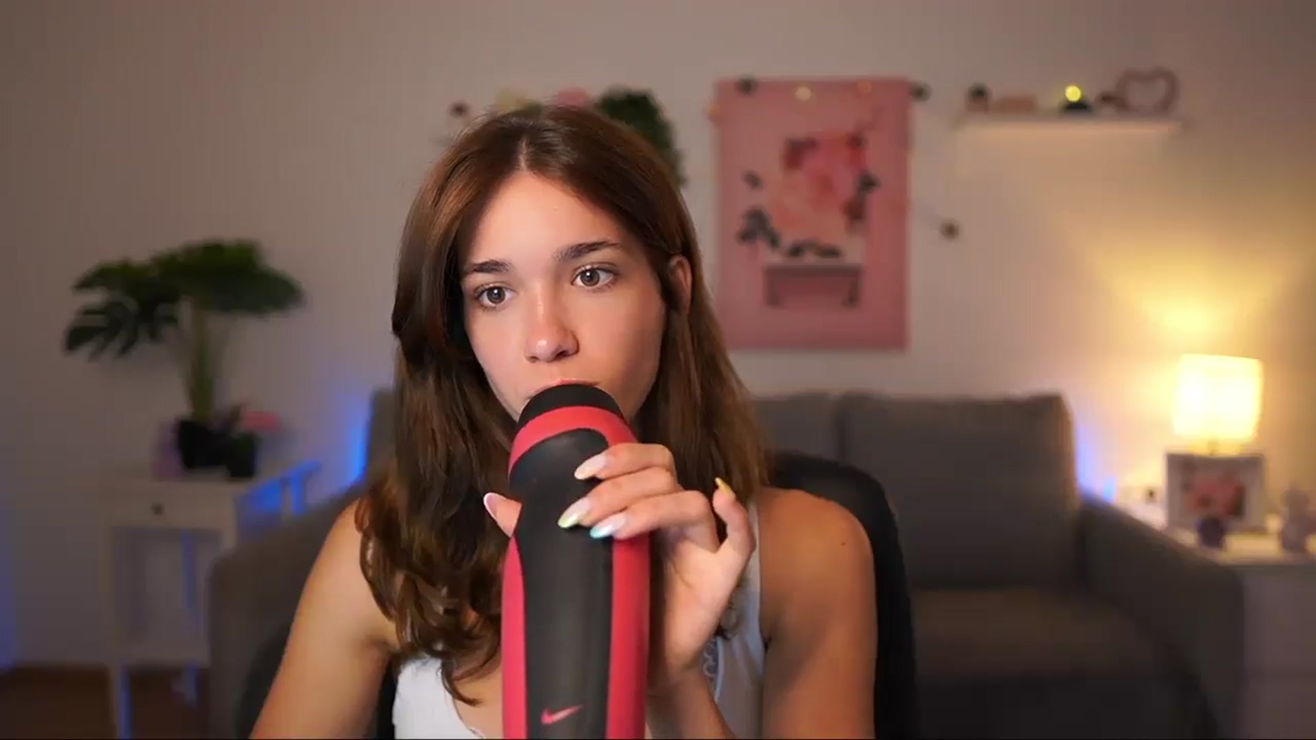 Gallery image thumbnail from Kissiecat's myfreecams stream on, 08/25/2025, 15:27 image 17 of 20