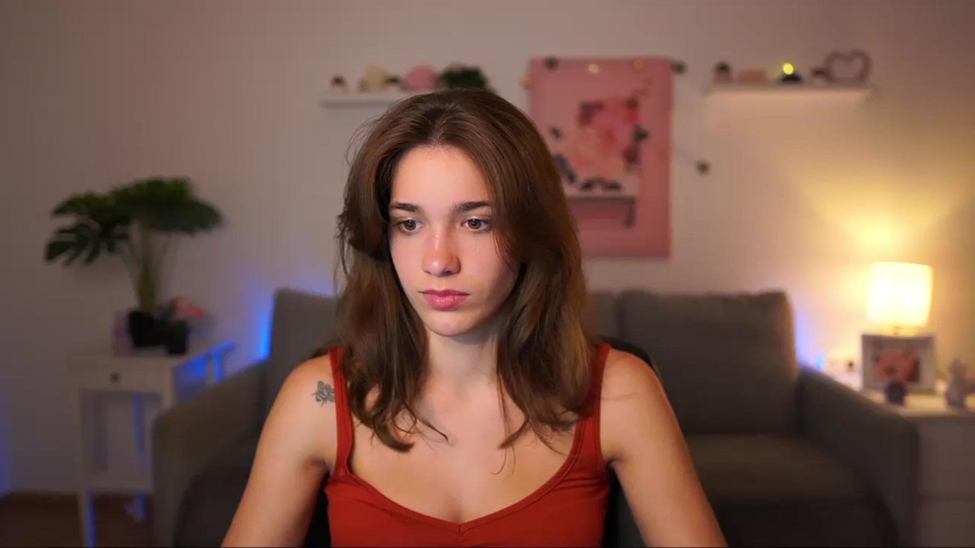 Gallery image thumbnail from Kissiecat's myfreecams stream on, 08/26/2025, 18:11 image 1 of 20