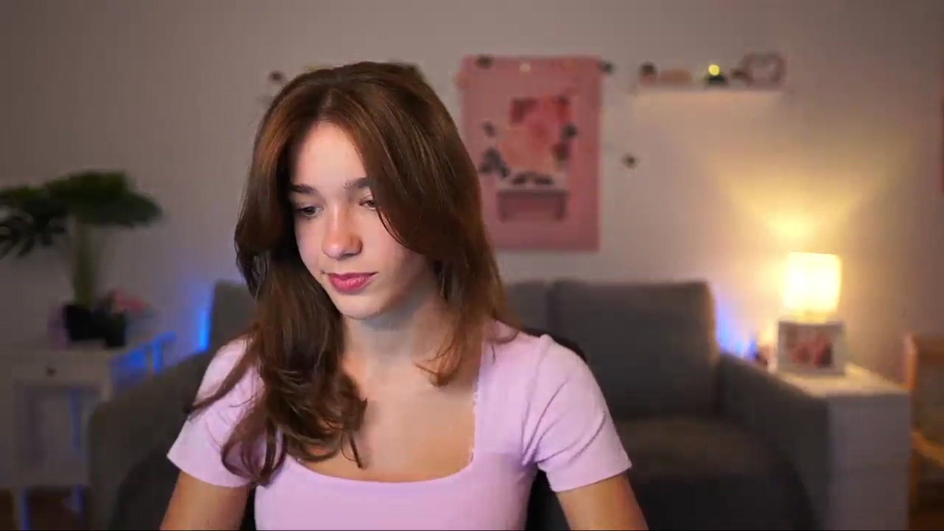 Gallery image thumbnail from Kissiecat's myfreecams stream on, 08/27/2025, 15:09 image 2 of 20