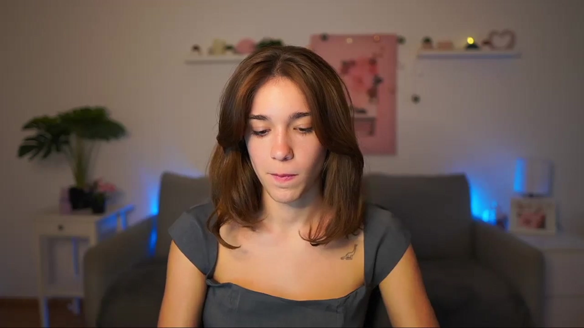 Gallery image thumbnail from Kissiecat's myfreecams stream on, 08/29/2025, 14:04 image 13 of 20