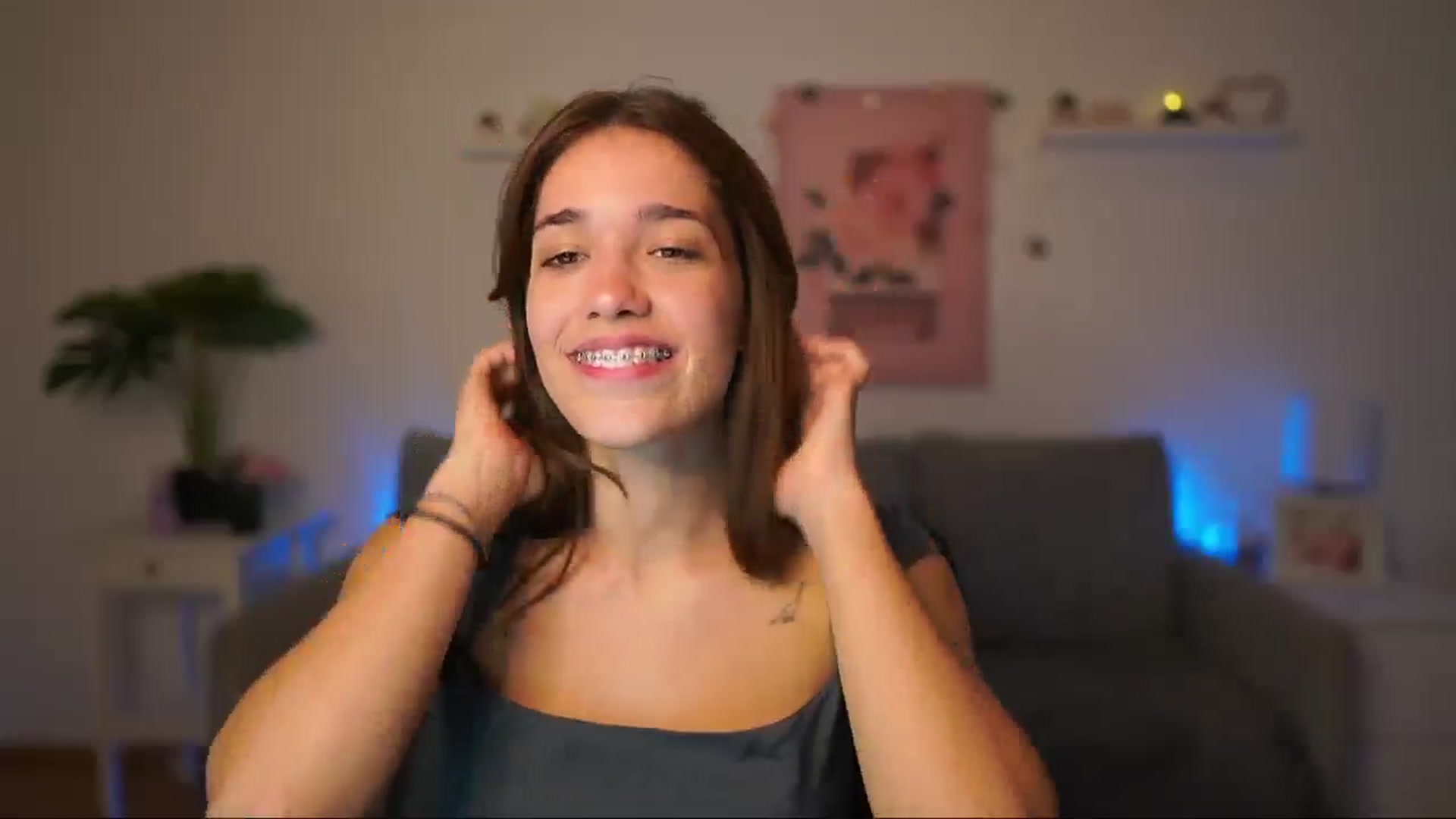 Gallery image thumbnail from Kissiecat's myfreecams stream on, 08/29/2025, 14:04 image 19 of 20