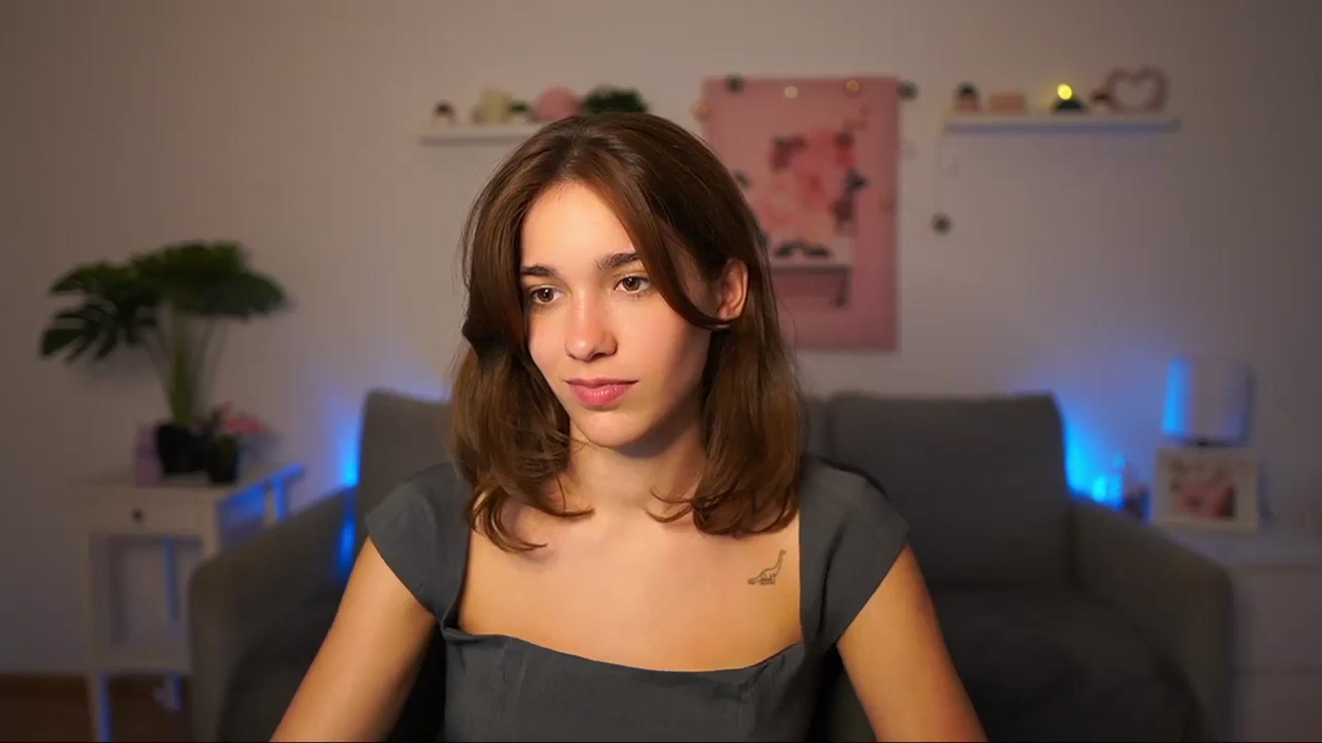 Gallery image thumbnail from Kissiecat's myfreecams stream on, 08/29/2025, 14:04 image 14 of 20