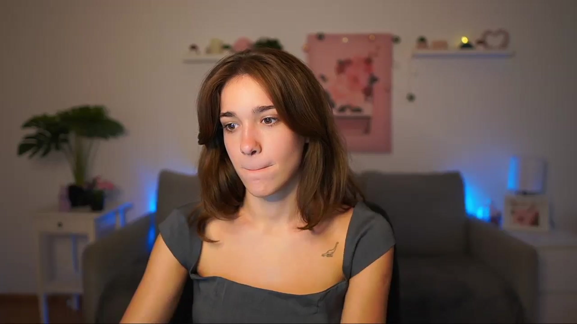 Gallery image thumbnail from Kissiecat's myfreecams stream on, 08/29/2025, 14:04 image 12 of 20