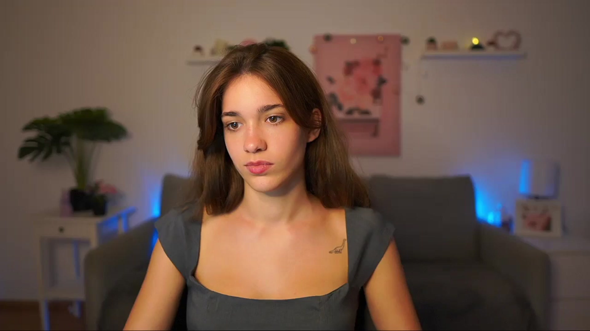Gallery image thumbnail from Kissiecat's myfreecams stream on, 08/29/2025, 14:47 image 18 of 20