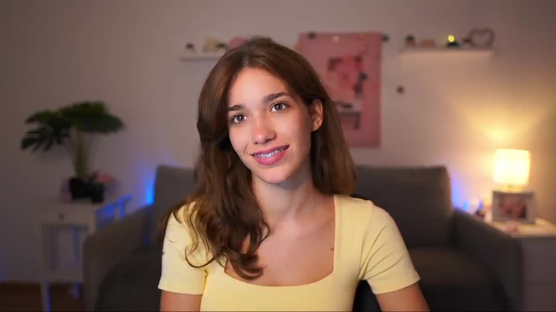 Gallery image thumbnail from Kissiecat's myfreecams stream on, 09/01/2025, 15:56 image 8 of 20