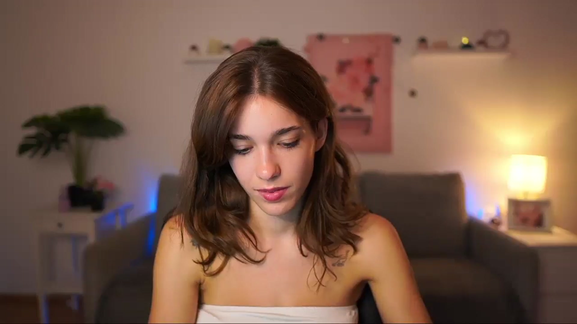 Gallery image thumbnail from Kissiecat's myfreecams stream on, 09/02/2025, 17:55 image 13 of 20