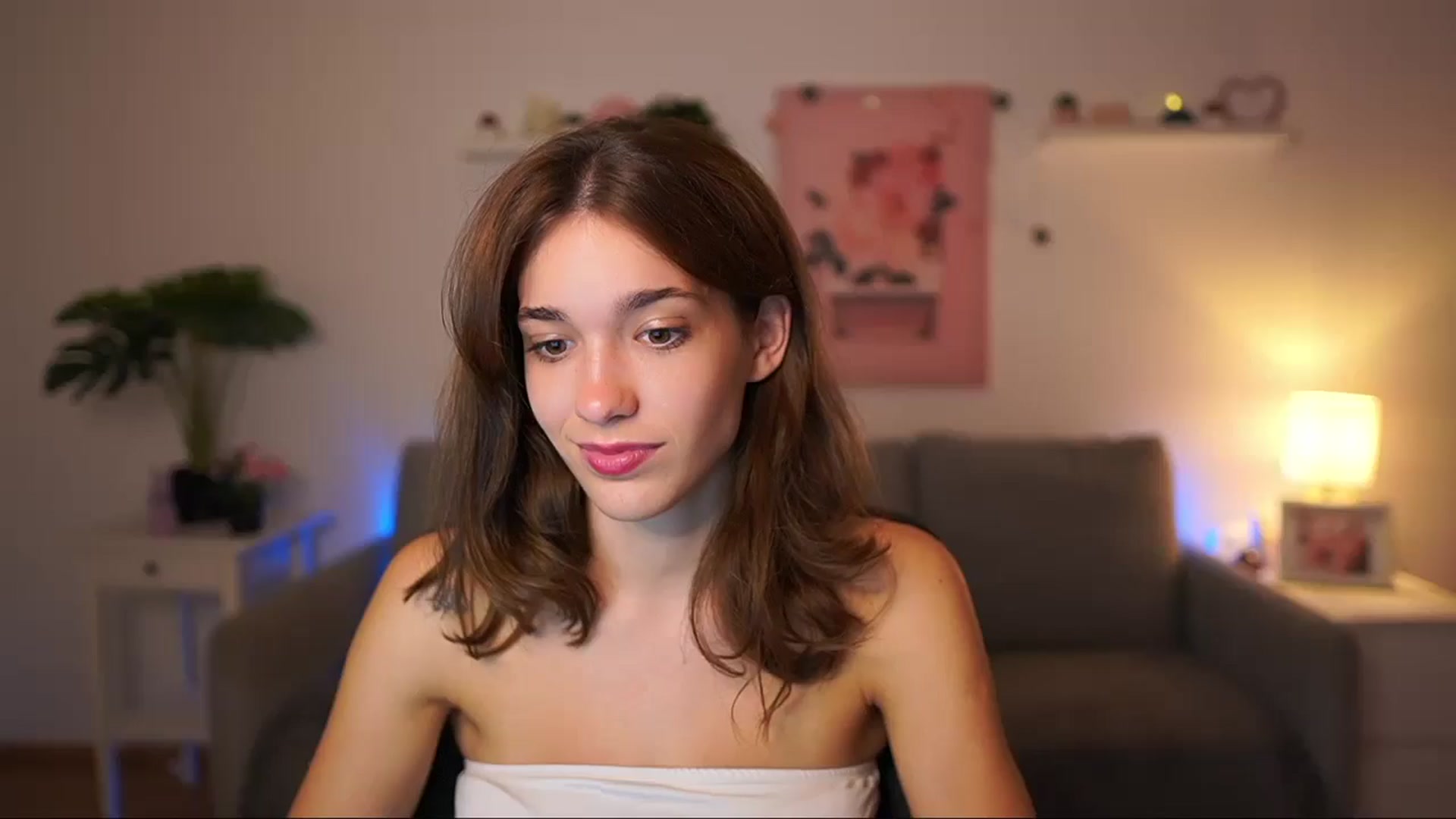 Gallery image thumbnail from Kissiecat's myfreecams stream on, 09/02/2025, 17:55 image 14 of 20