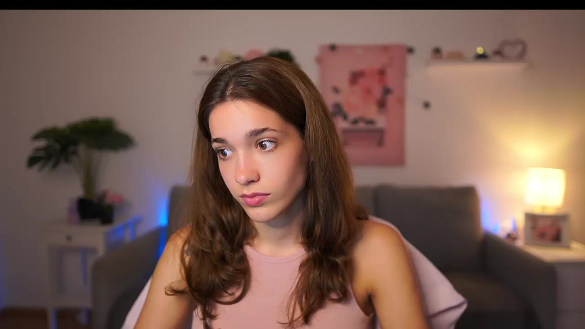 Gallery image thumbnail from Kissiecat's myfreecams stream on, 09/05/2025, 14:31 image 17 of 20