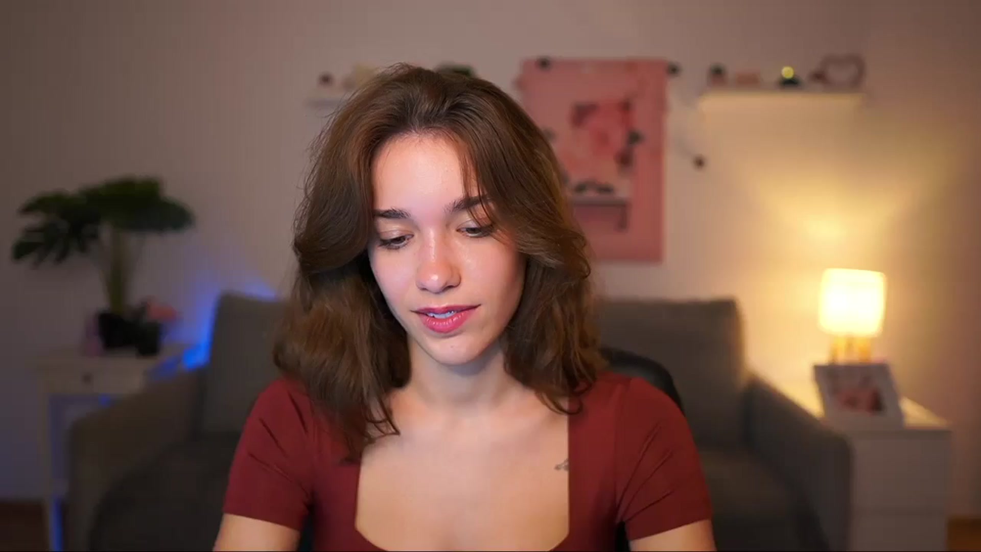 Gallery image thumbnail from Kissiecat's myfreecams stream on, 09/10/2025, 19:31 image 3 of 20