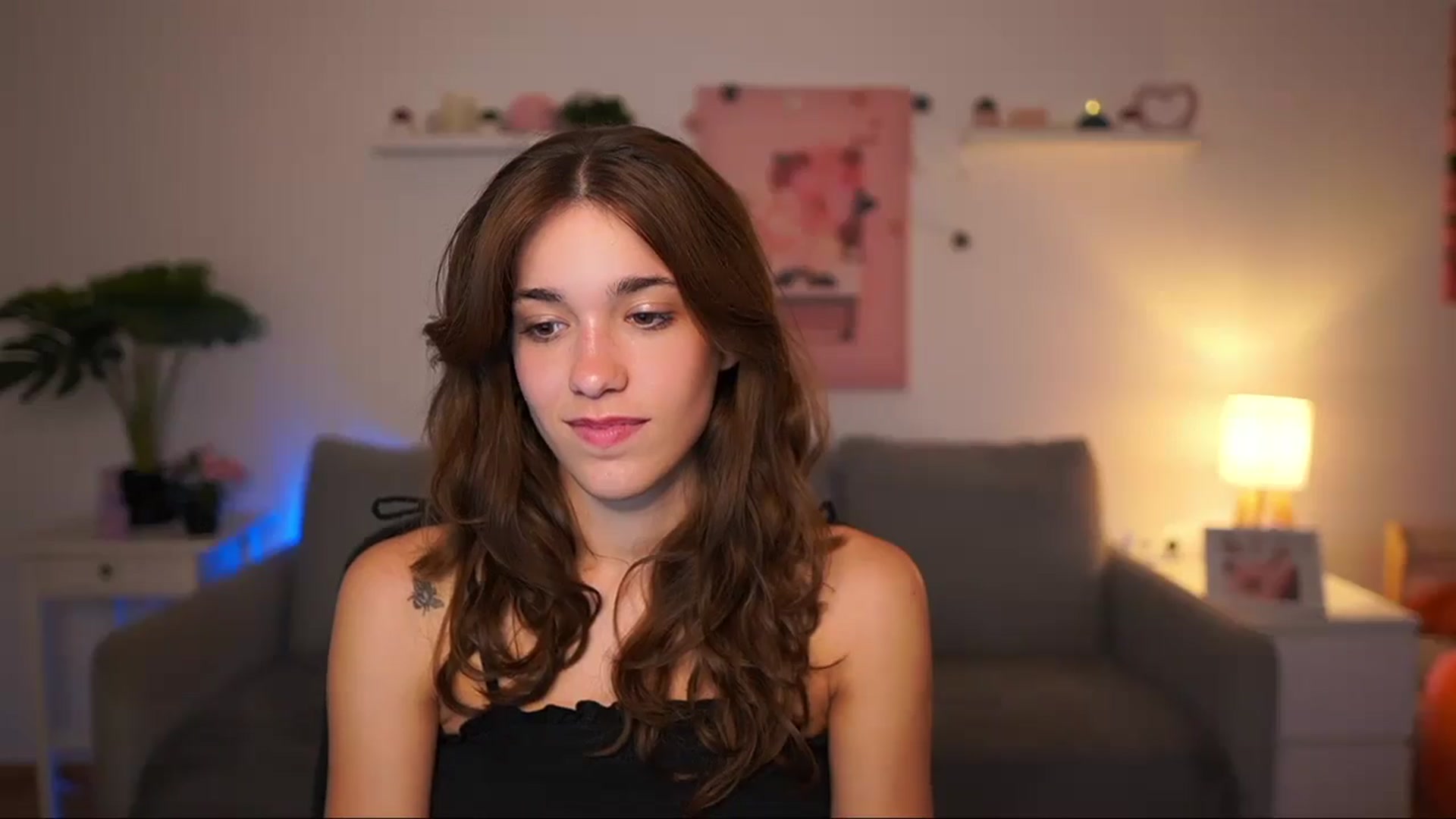Gallery image thumbnail from Kissiecat's myfreecams stream on, 09/11/2025, 15:48 image 14 of 20
