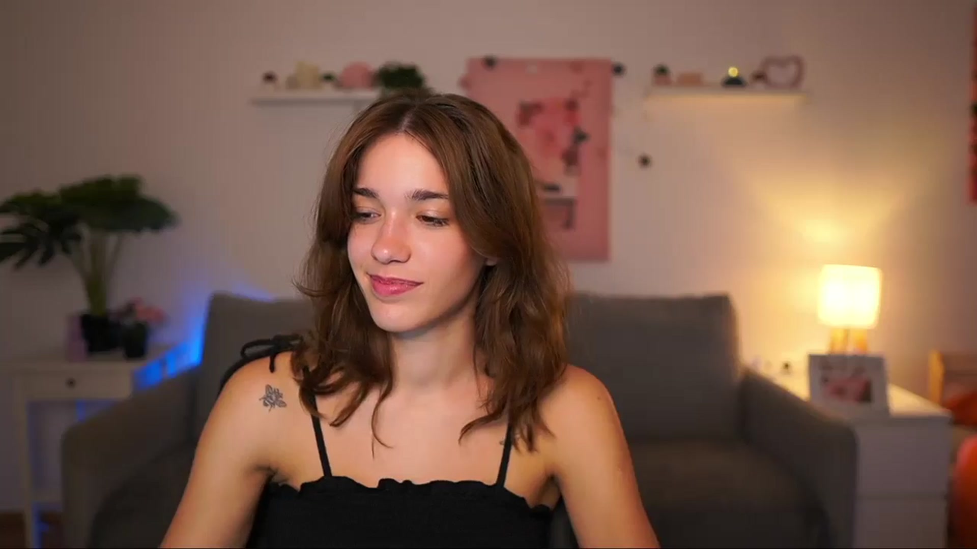 Gallery image thumbnail from Kissiecat's myfreecams stream on, 09/11/2025, 15:48 image 8 of 20
