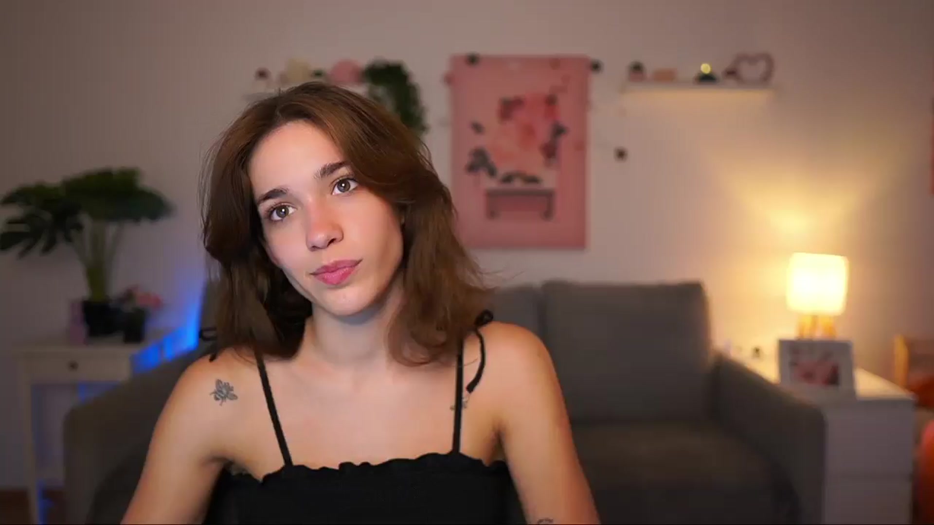 Gallery image thumbnail from Kissiecat's myfreecams stream on, 09/11/2025, 15:48 image 1 of 20