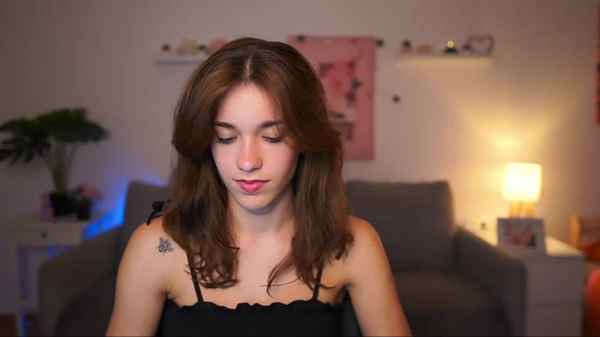Gallery image thumbnail from Kissiecat's myfreecams stream on, 09/11/2025, 16:28 image 4 of 20