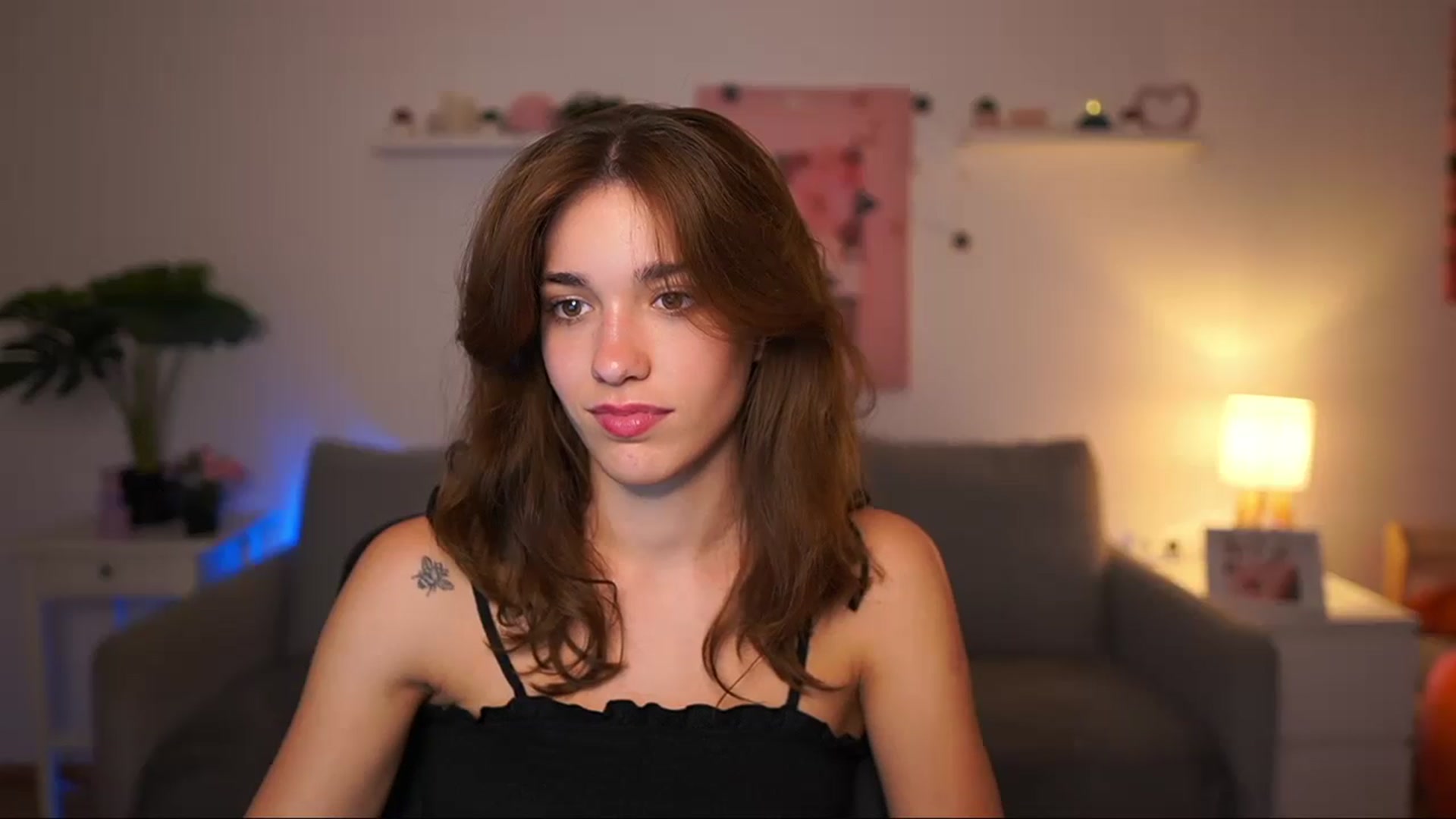Gallery image thumbnail from Kissiecat's myfreecams stream on, 09/11/2025, 16:28 image 5 of 20