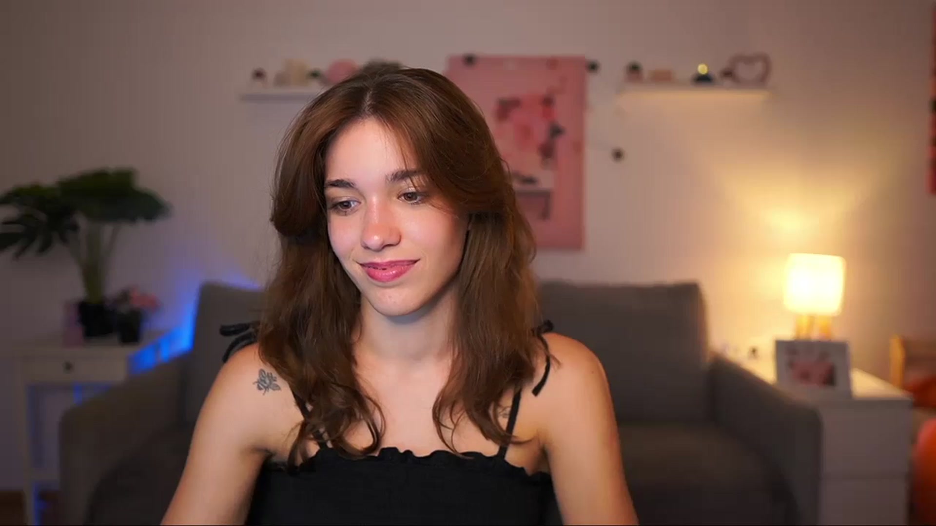 Gallery image thumbnail from Kissiecat's myfreecams stream on, 09/11/2025, 16:28 image 11 of 20