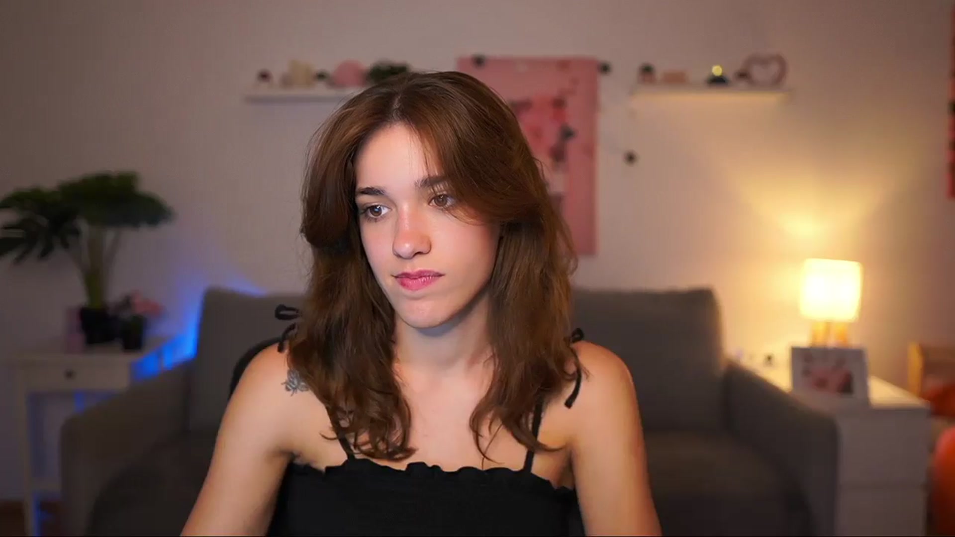 Gallery image thumbnail from Kissiecat's myfreecams stream on, 09/11/2025, 16:28 image 6 of 20