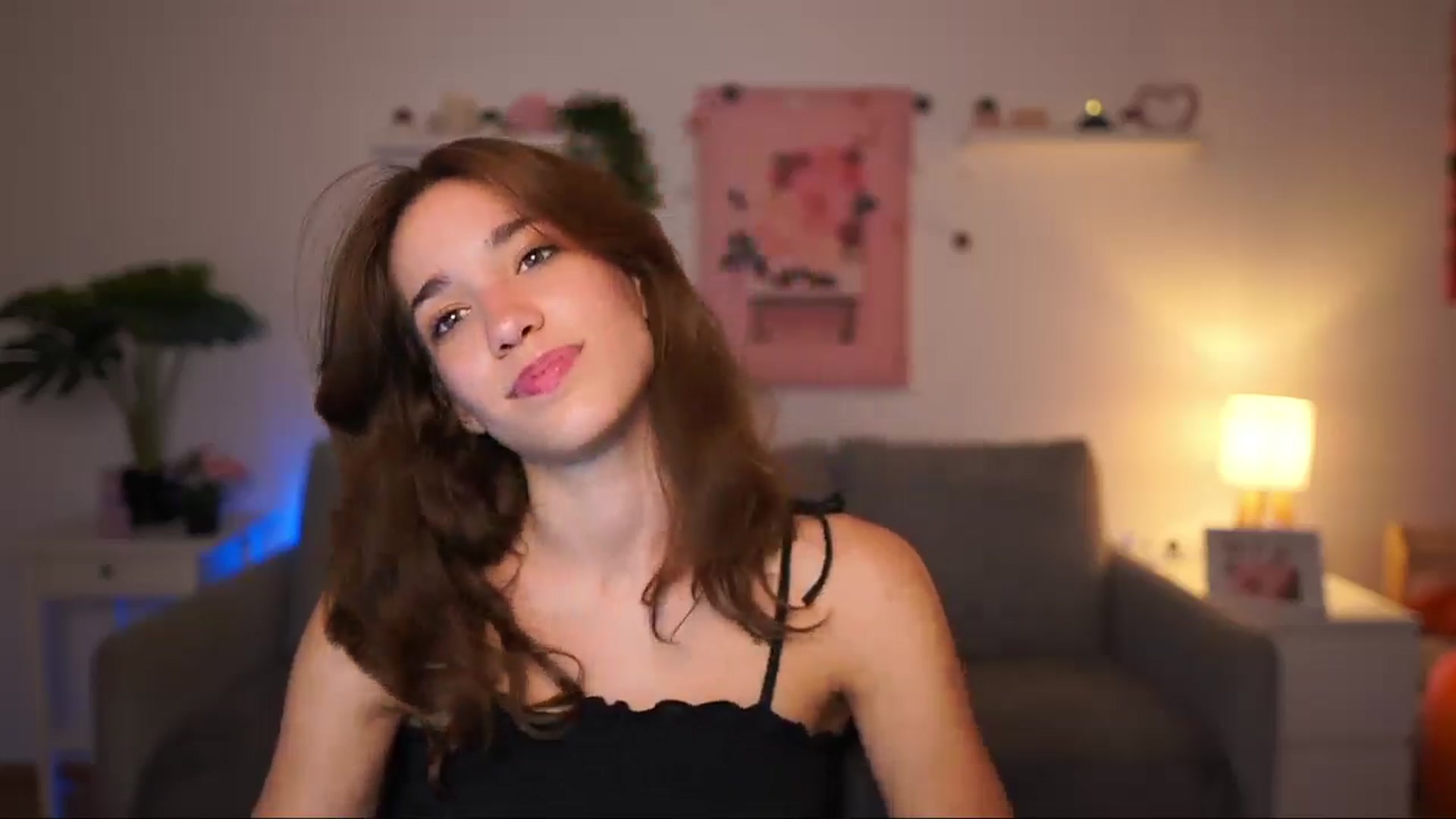 Gallery image thumbnail from Kissiecat's myfreecams stream on, 09/11/2025, 16:28 image 10 of 20