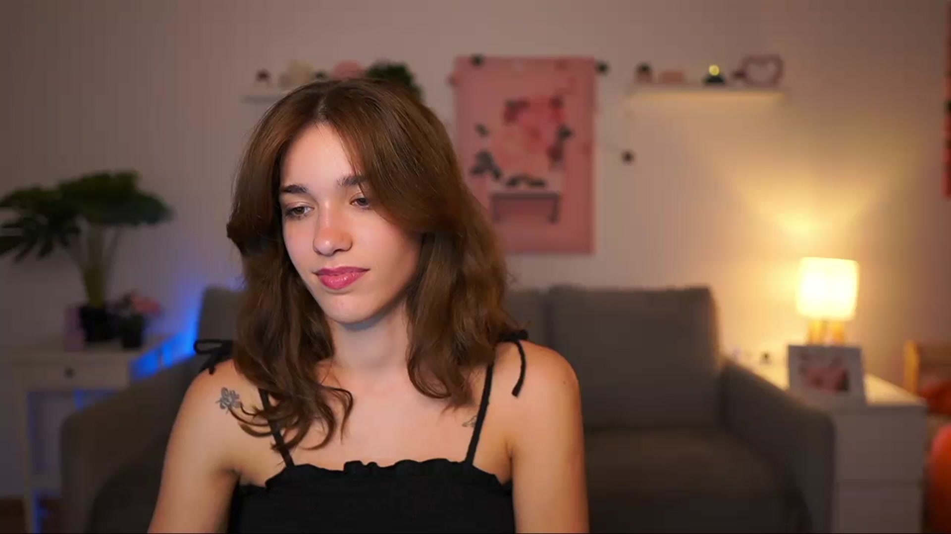 Gallery image thumbnail from Kissiecat's myfreecams stream on, 09/11/2025, 16:28 image 18 of 20