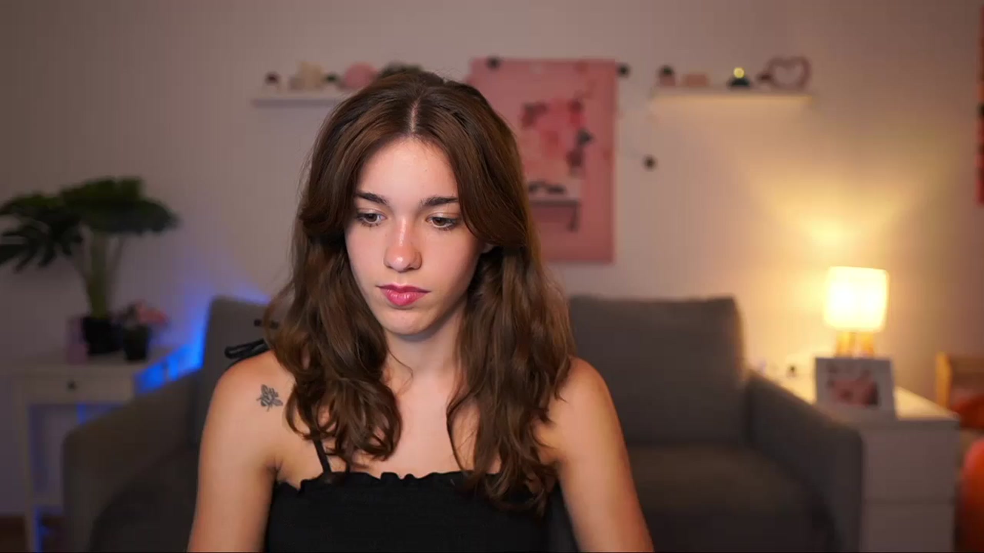Gallery image thumbnail from Kissiecat's myfreecams stream on, 09/11/2025, 16:58 image 18 of 20