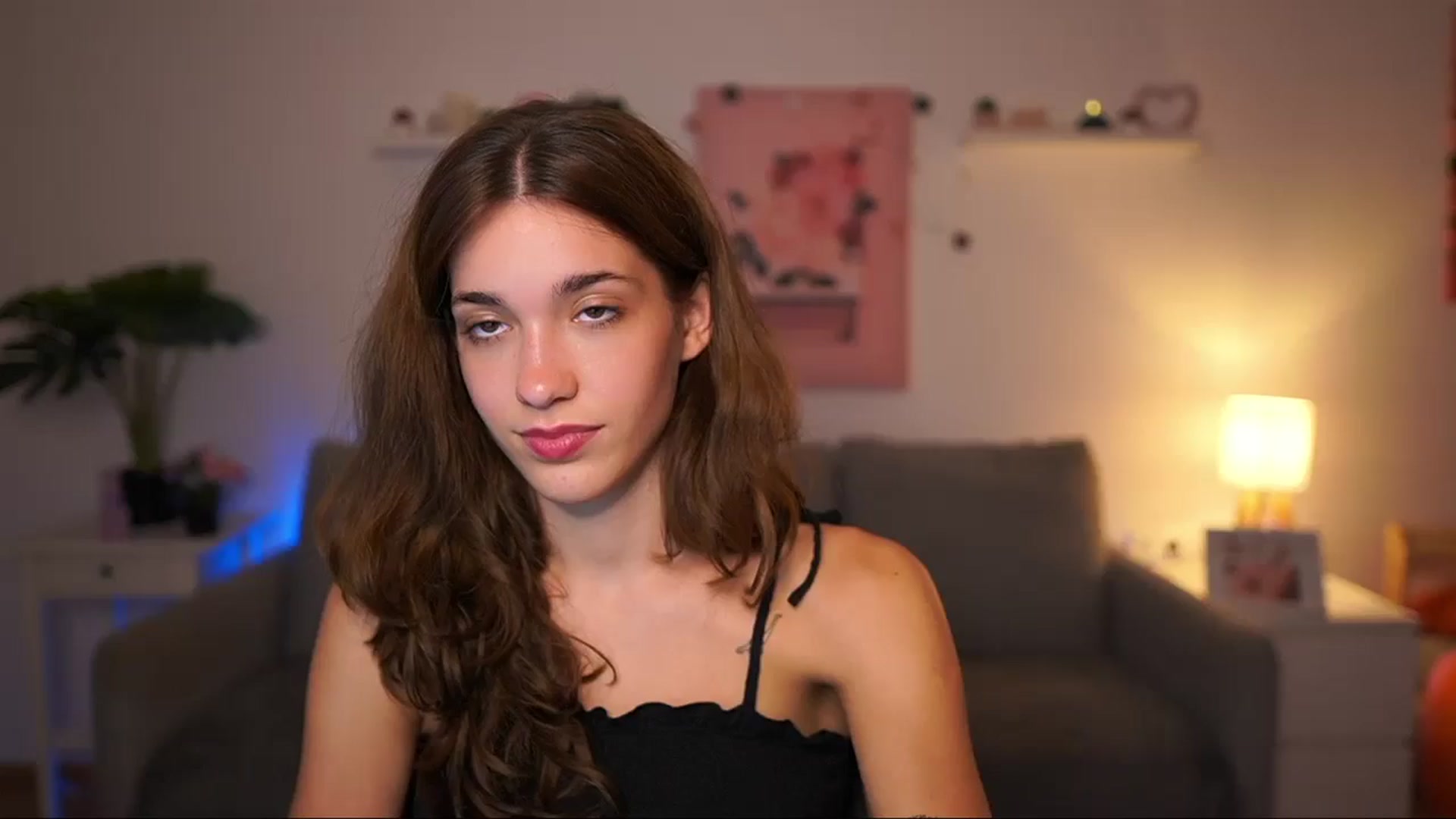 Gallery image thumbnail from Kissiecat's myfreecams stream on, 09/11/2025, 16:58 image 10 of 20