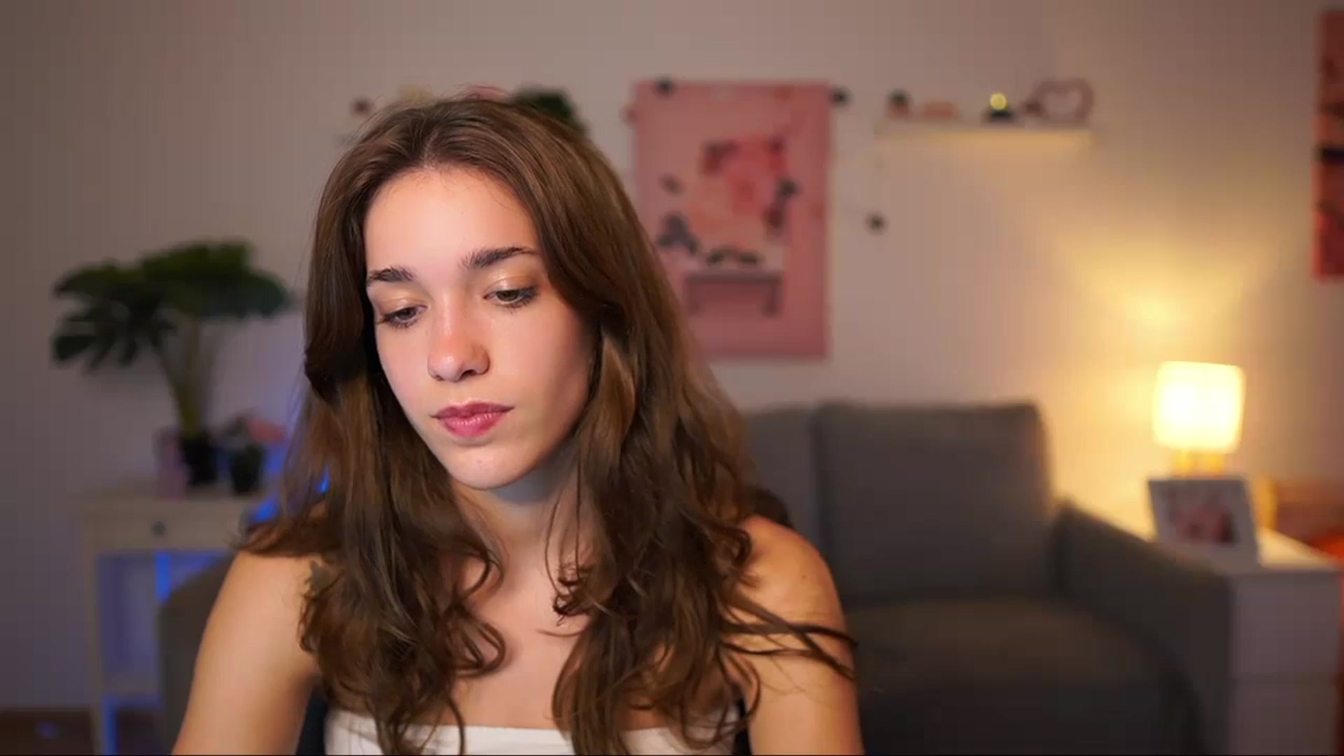 Gallery image thumbnail from Kissiecat's myfreecams stream on, 09/12/2025, 14:44 image 5 of 20